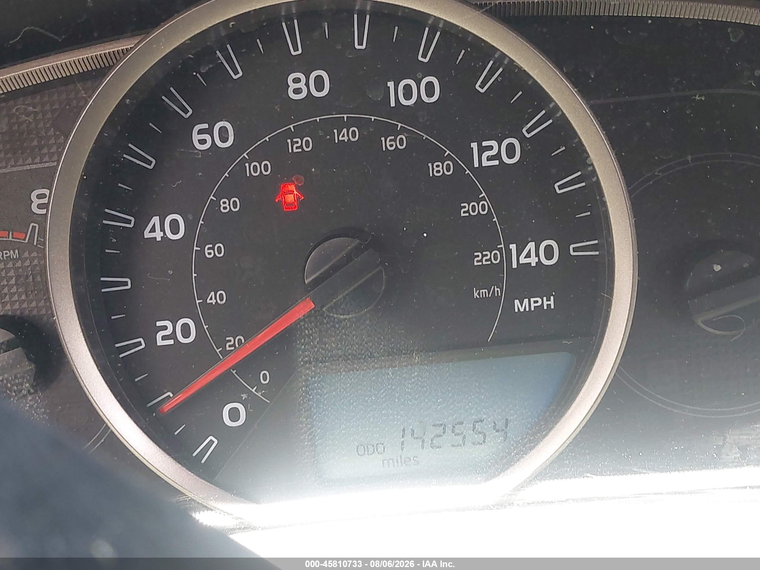 2014 Toyota Rav4 Le Красный vin: 2T3ZFREV1EW090454