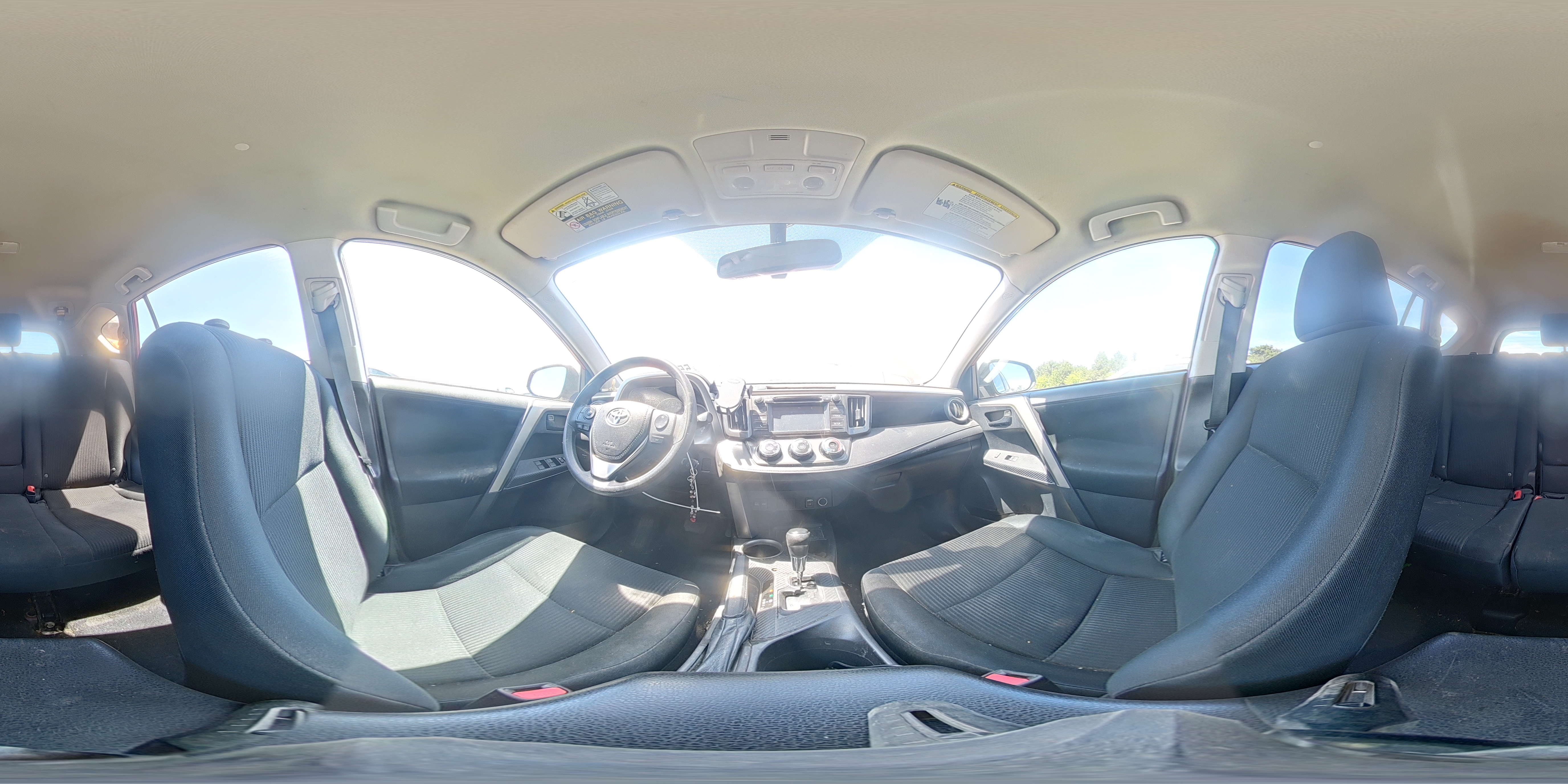 2014 Toyota Rav4 Le Red vin: 2T3ZFREV1EW118687