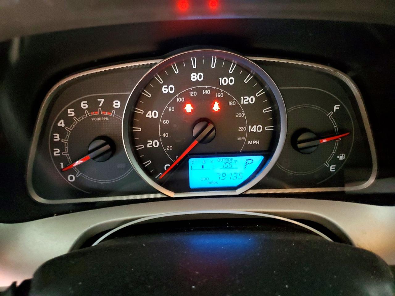 2015 Toyota Rav4 Le Red vin: 2T3ZFREV1FW147253