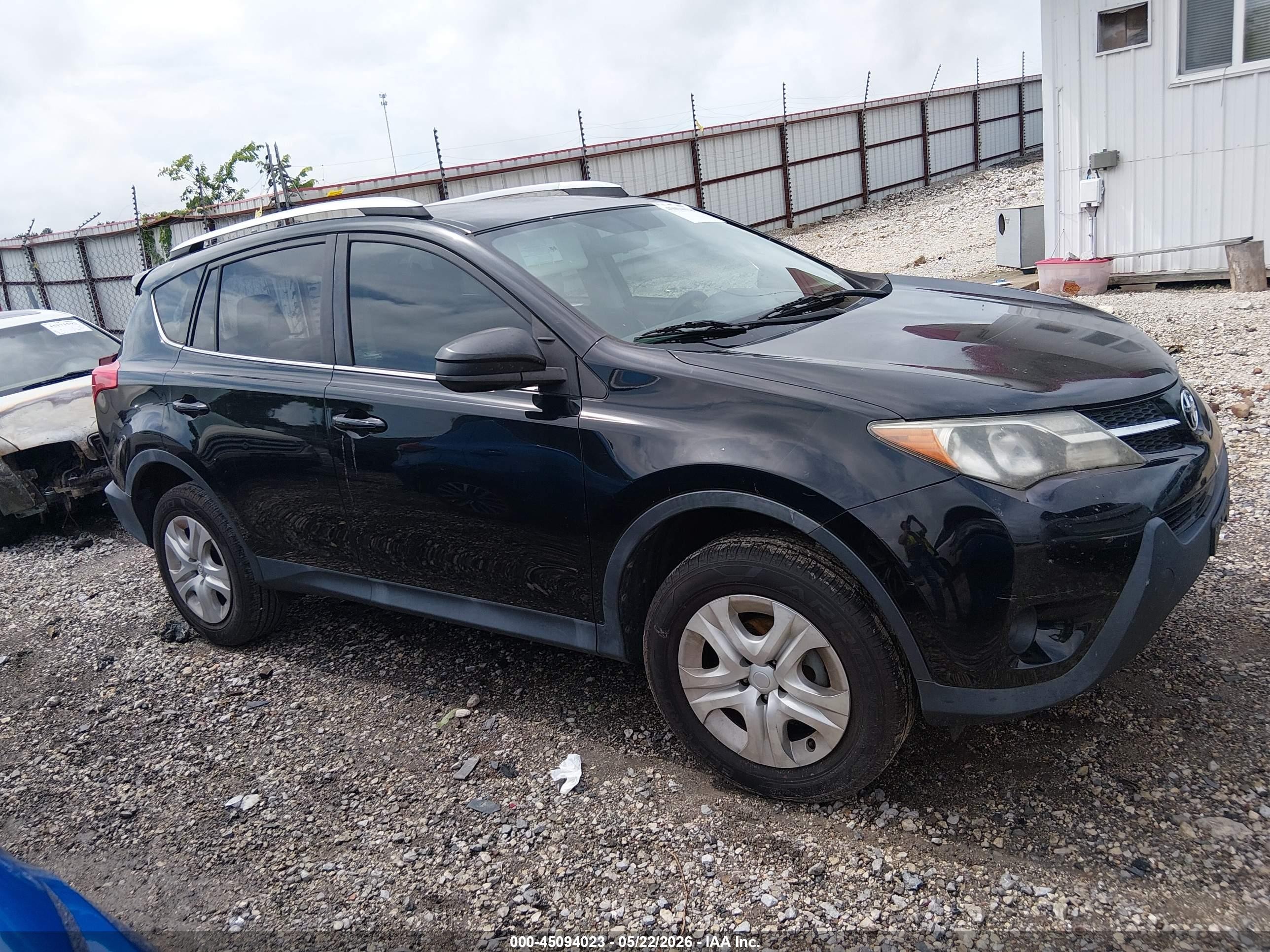 2015 Toyota Rav4 Le Black vin: 2T3ZFREV1FW156115