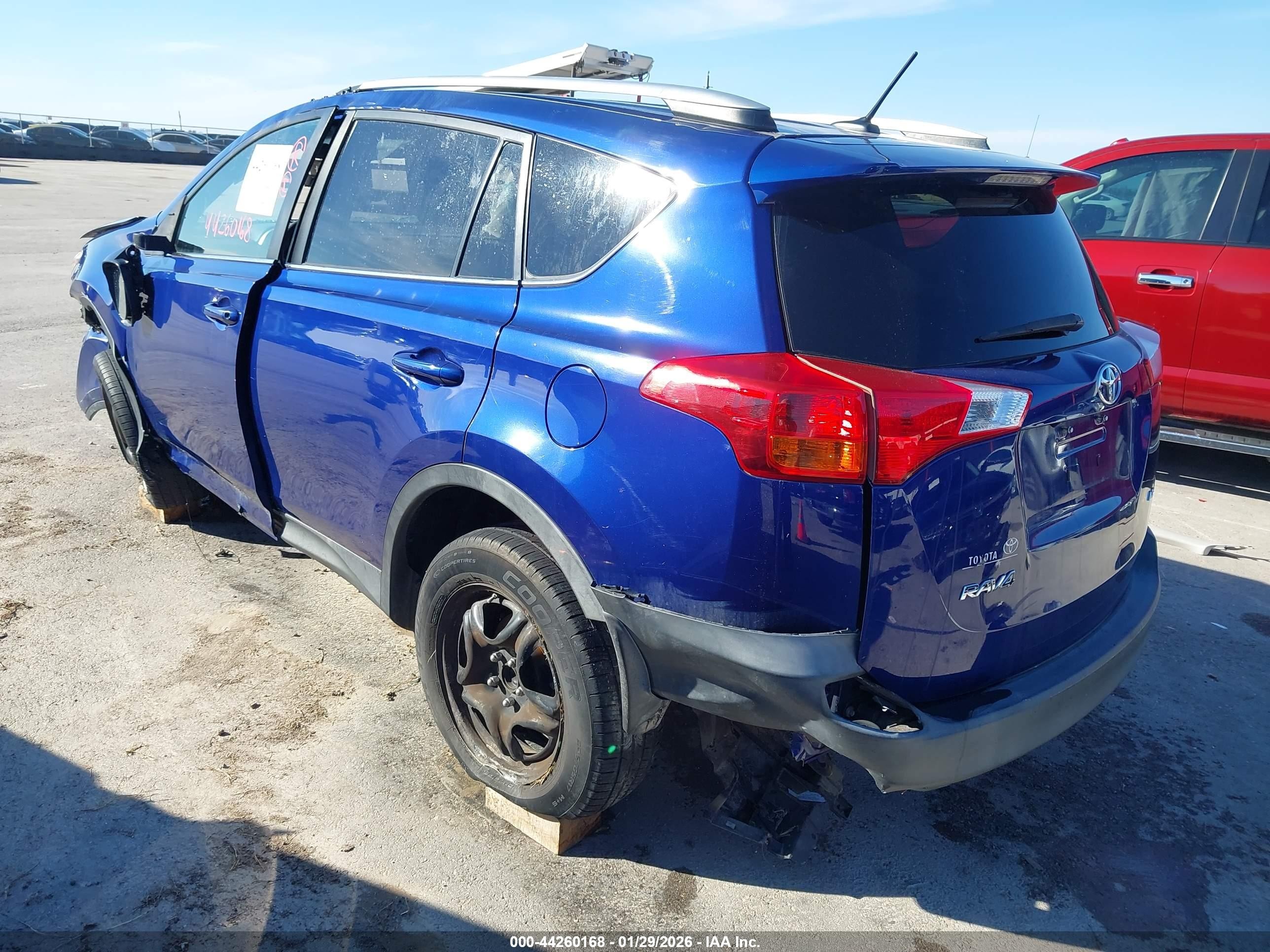 2015 Toyota Rav4 Le Blue vin: 2T3ZFREV1FW194704