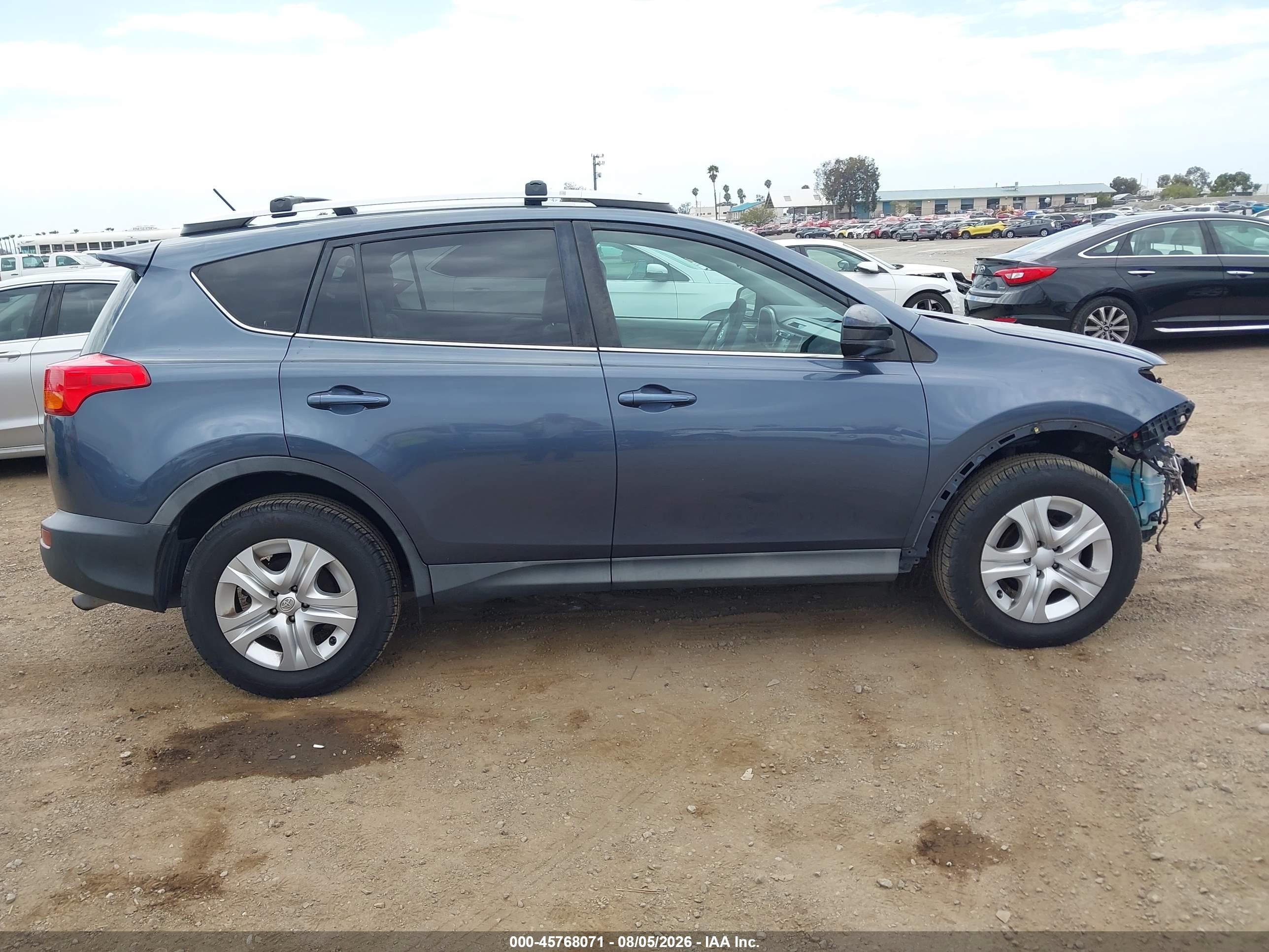 2013 Toyota Rav4 Le Blue vin: 2T3ZFREV2DW014255