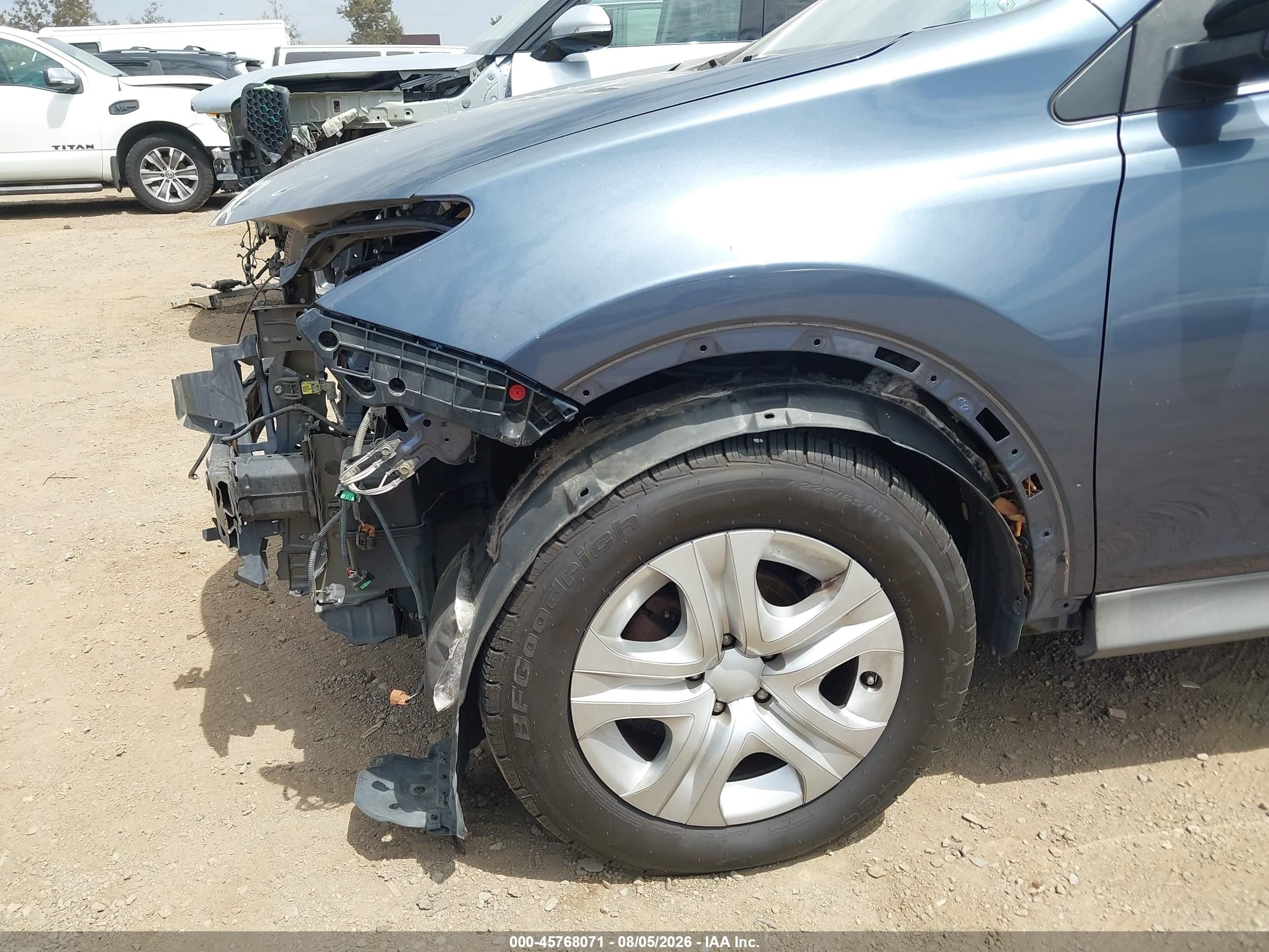 2013 Toyota Rav4 Le Blue vin: 2T3ZFREV2DW014255