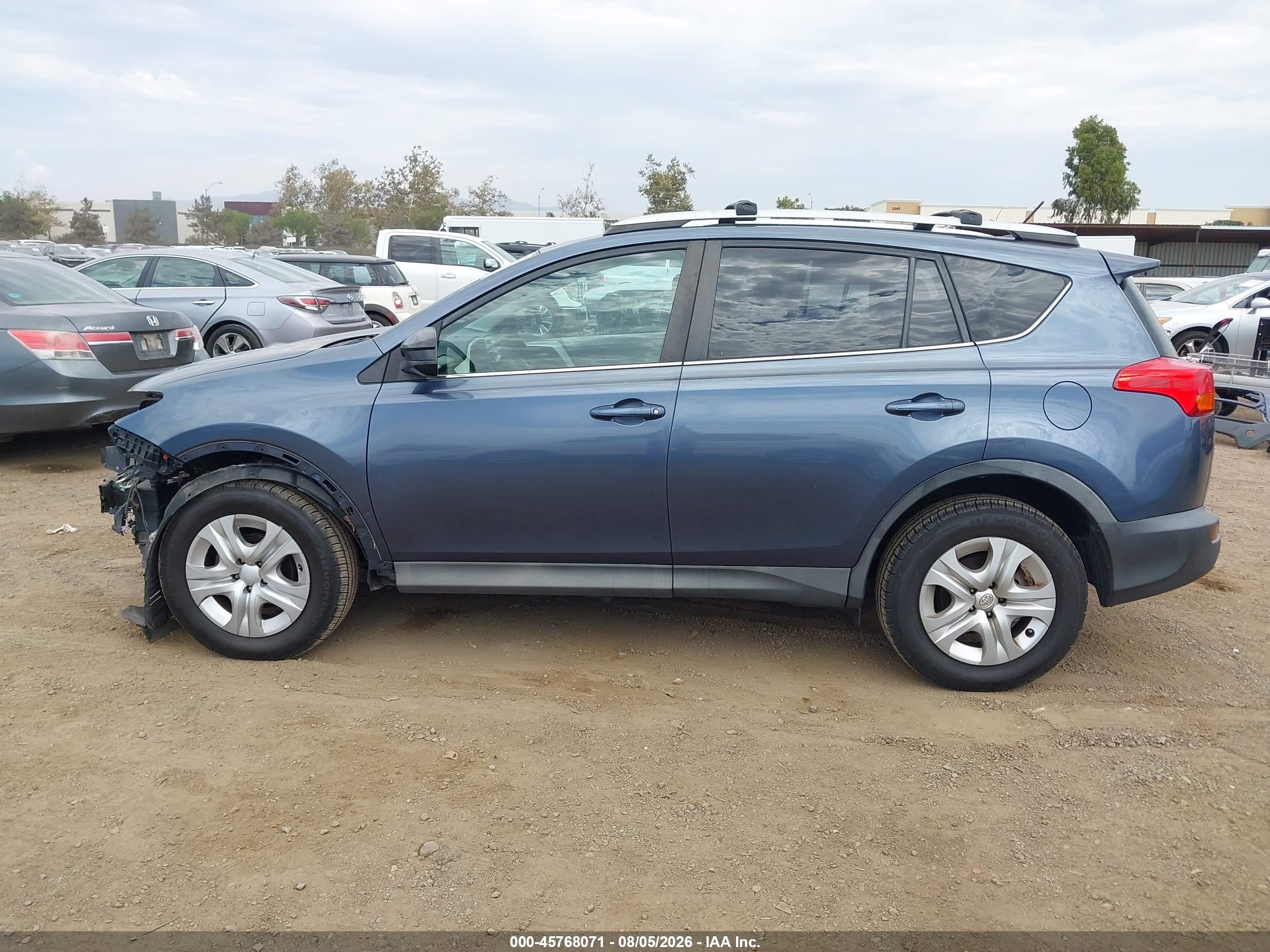 2013 Toyota Rav4 Le Blue vin: 2T3ZFREV2DW014255