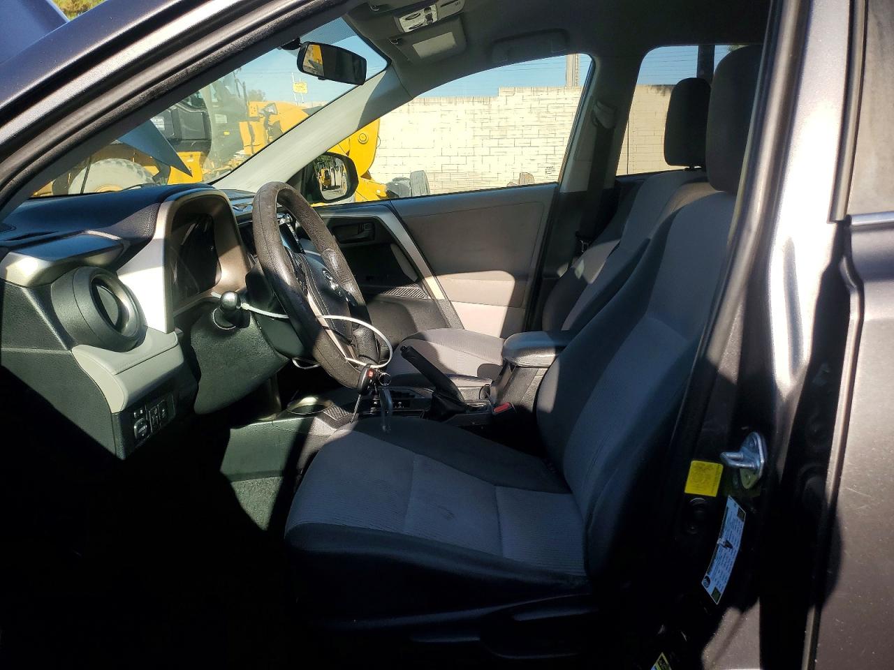 2013 Toyota Rav4 Le Silver vin: 2T3ZFREV2DW023442