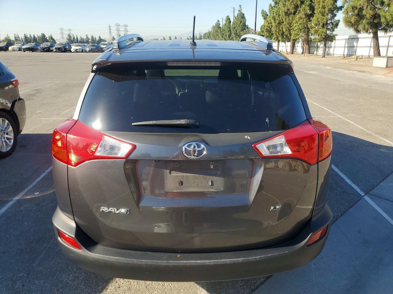 2013 Toyota Rav4 Le Silver vin: 2T3ZFREV2DW023442