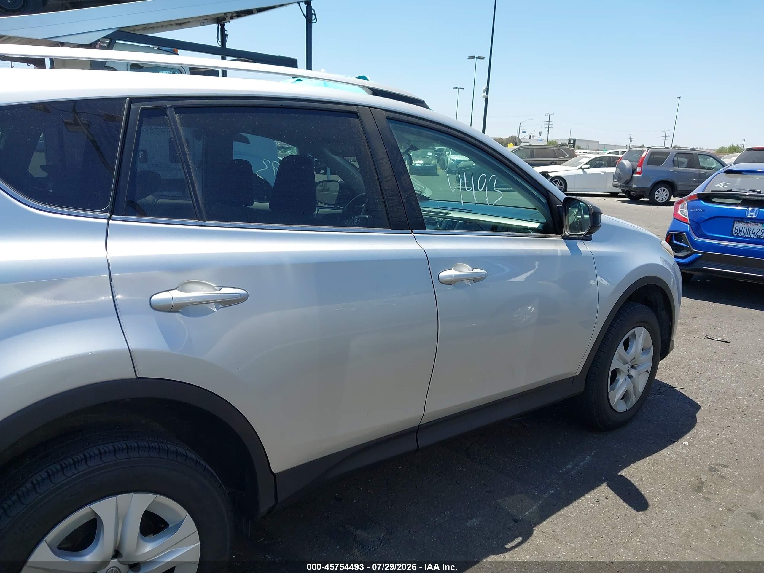 2013 Toyota Rav4 Le Silver vin: 2T3ZFREV2DW033839