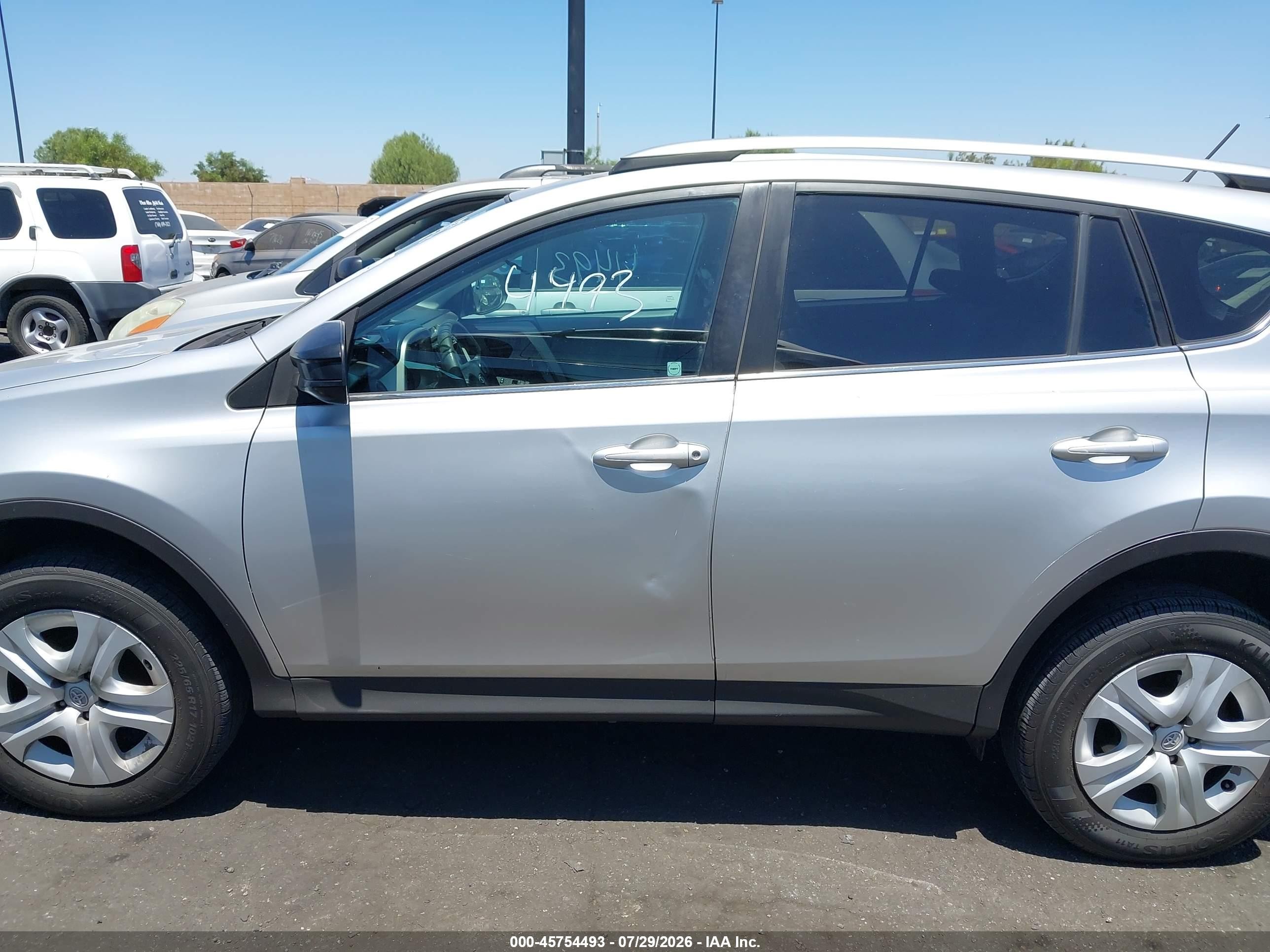 2013 Toyota Rav4 Le Silver vin: 2T3ZFREV2DW033839