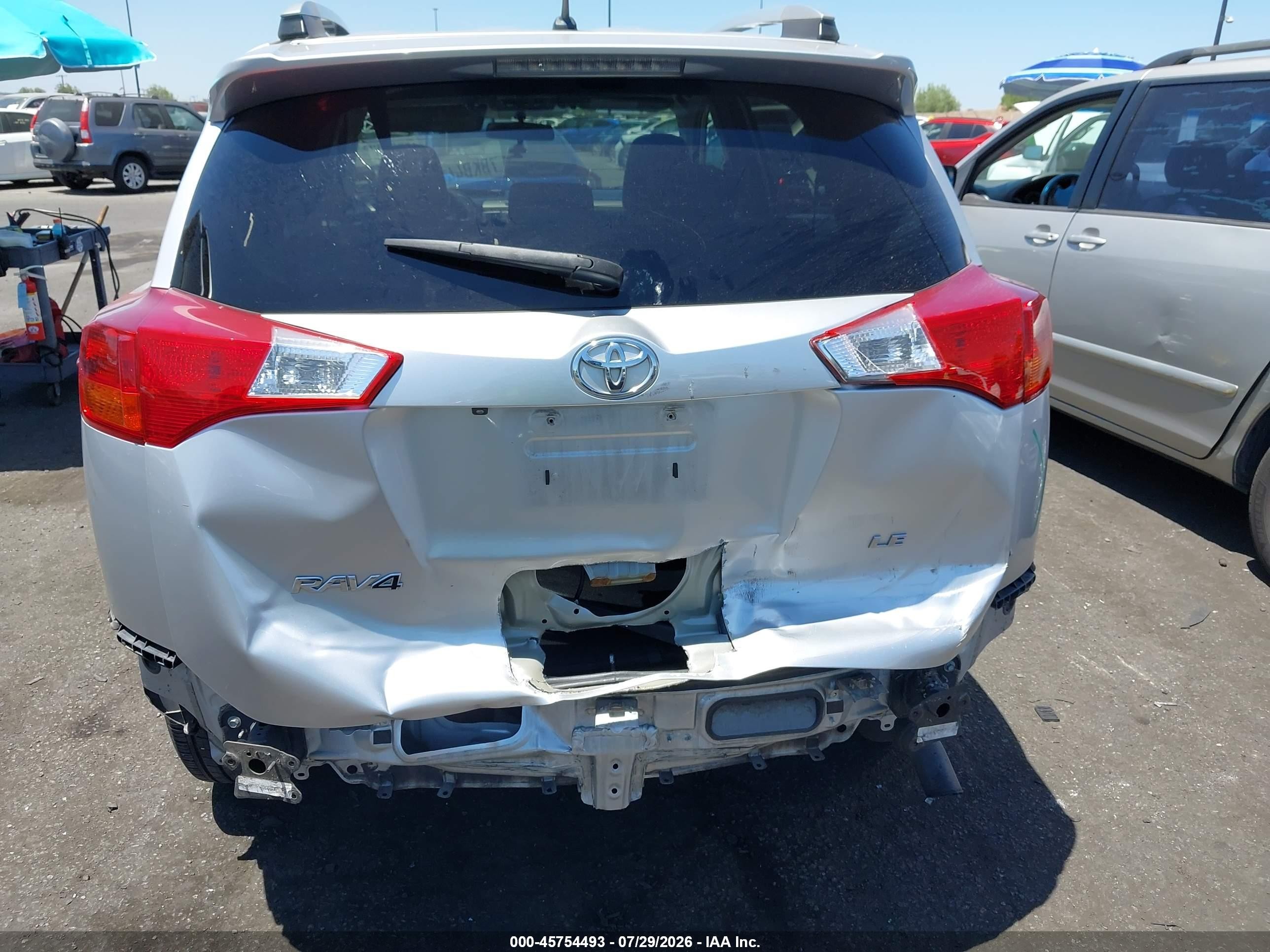 2013 Toyota Rav4 Le Silver vin: 2T3ZFREV2DW033839