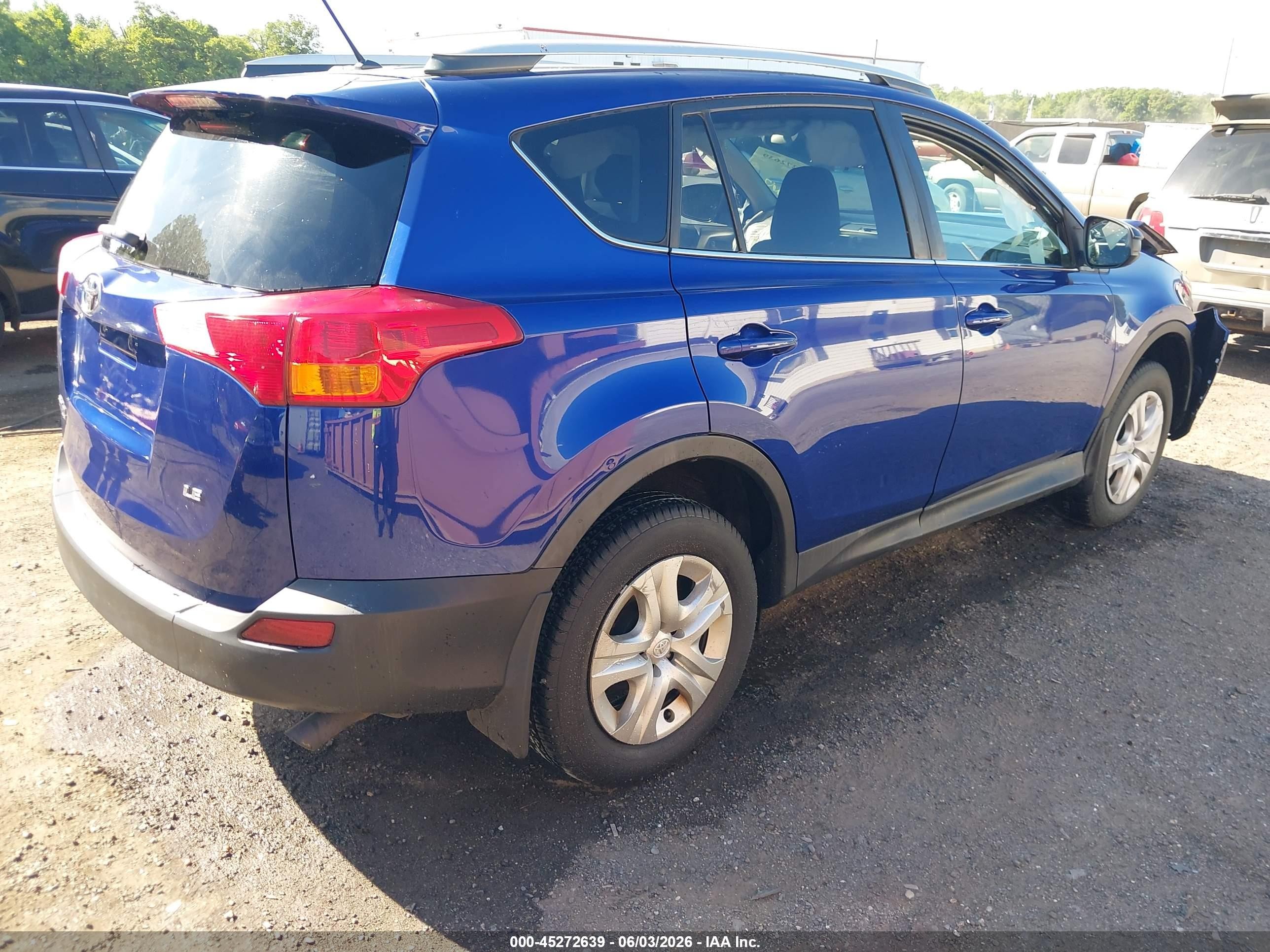 2014 Toyota Rav4 Le Blue vin: 2T3ZFREV2EW106841
