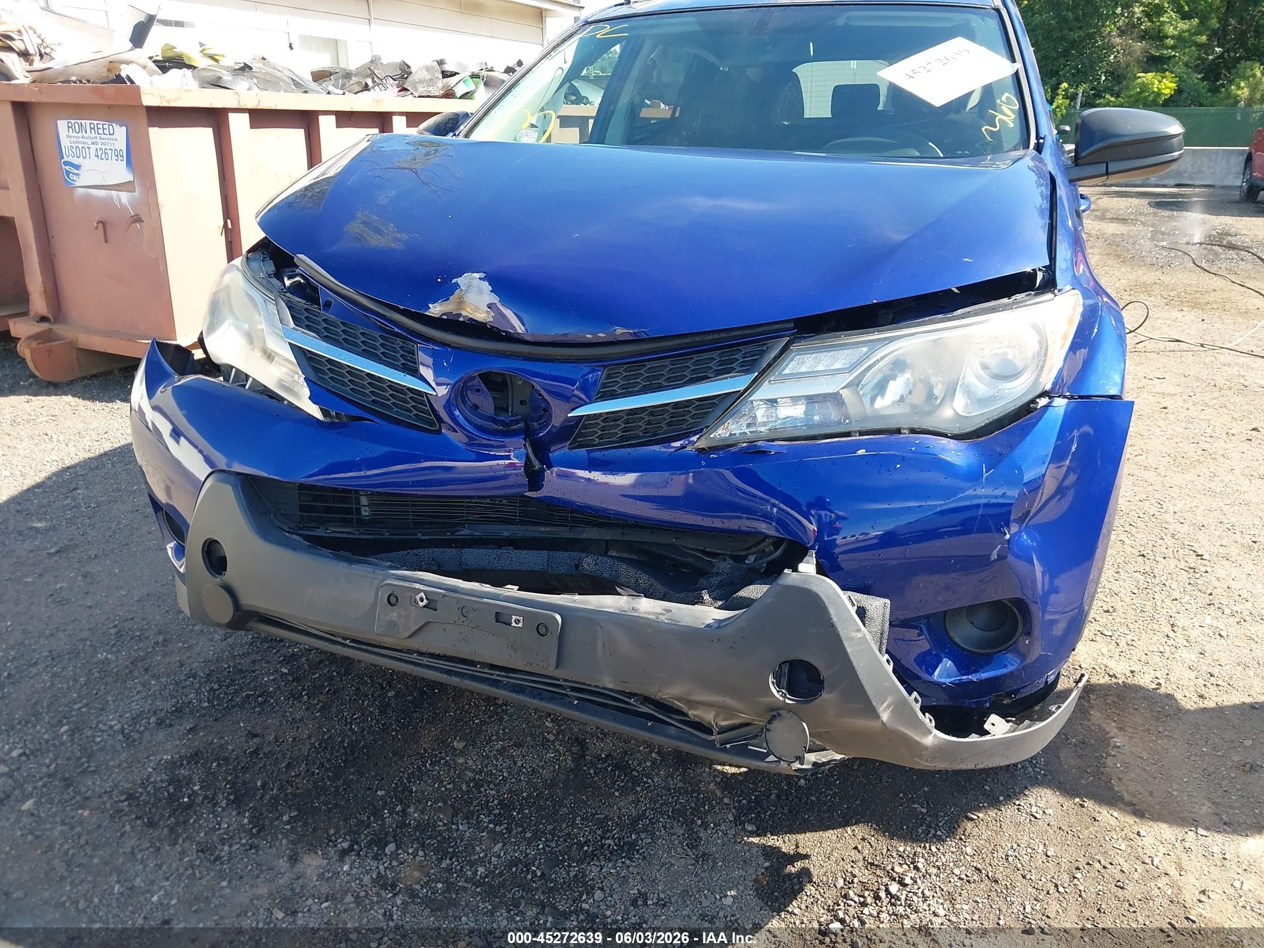 2014 Toyota Rav4 Le Blue vin: 2T3ZFREV2EW106841