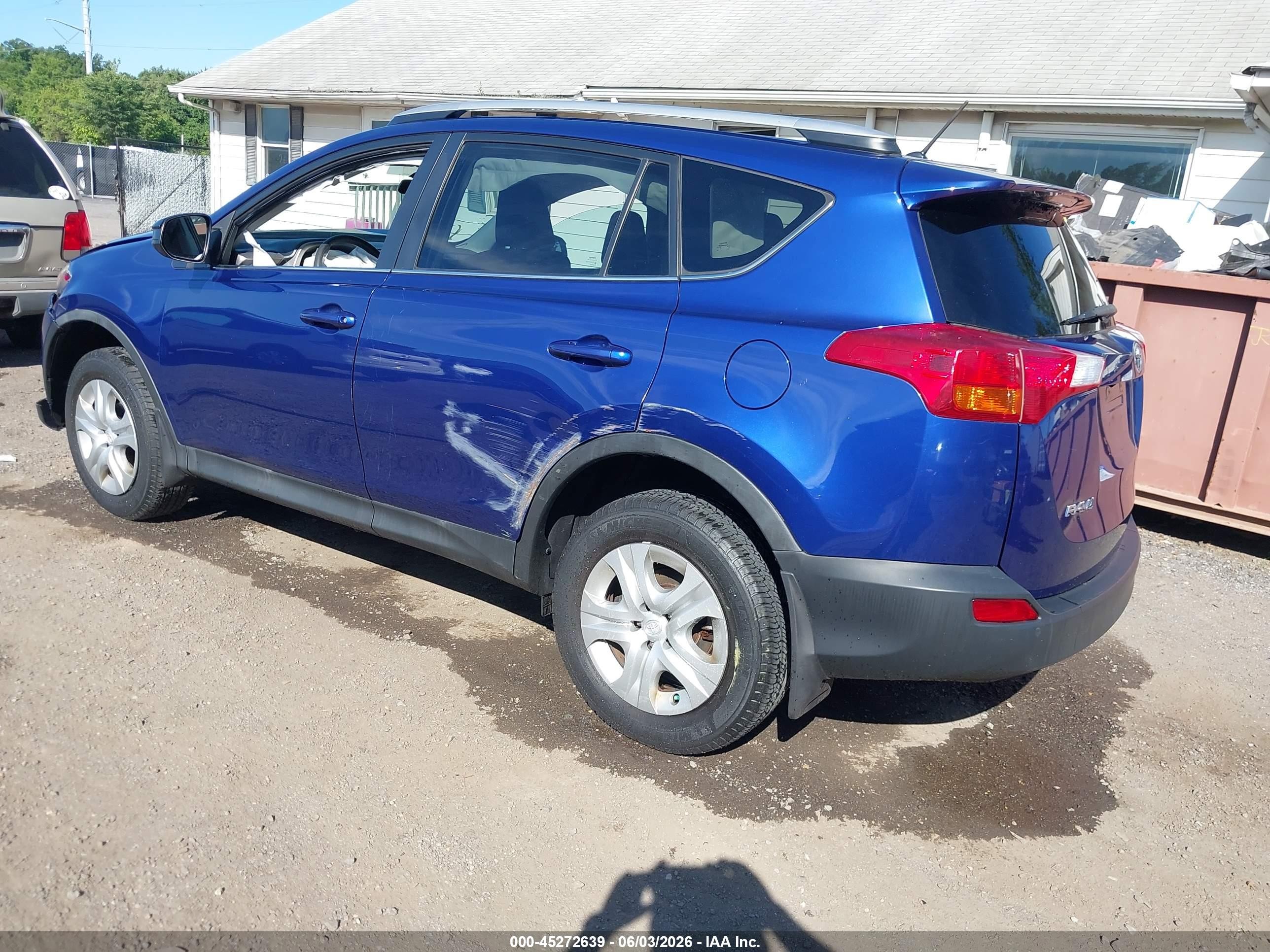 2014 Toyota Rav4 Le Blue vin: 2T3ZFREV2EW106841