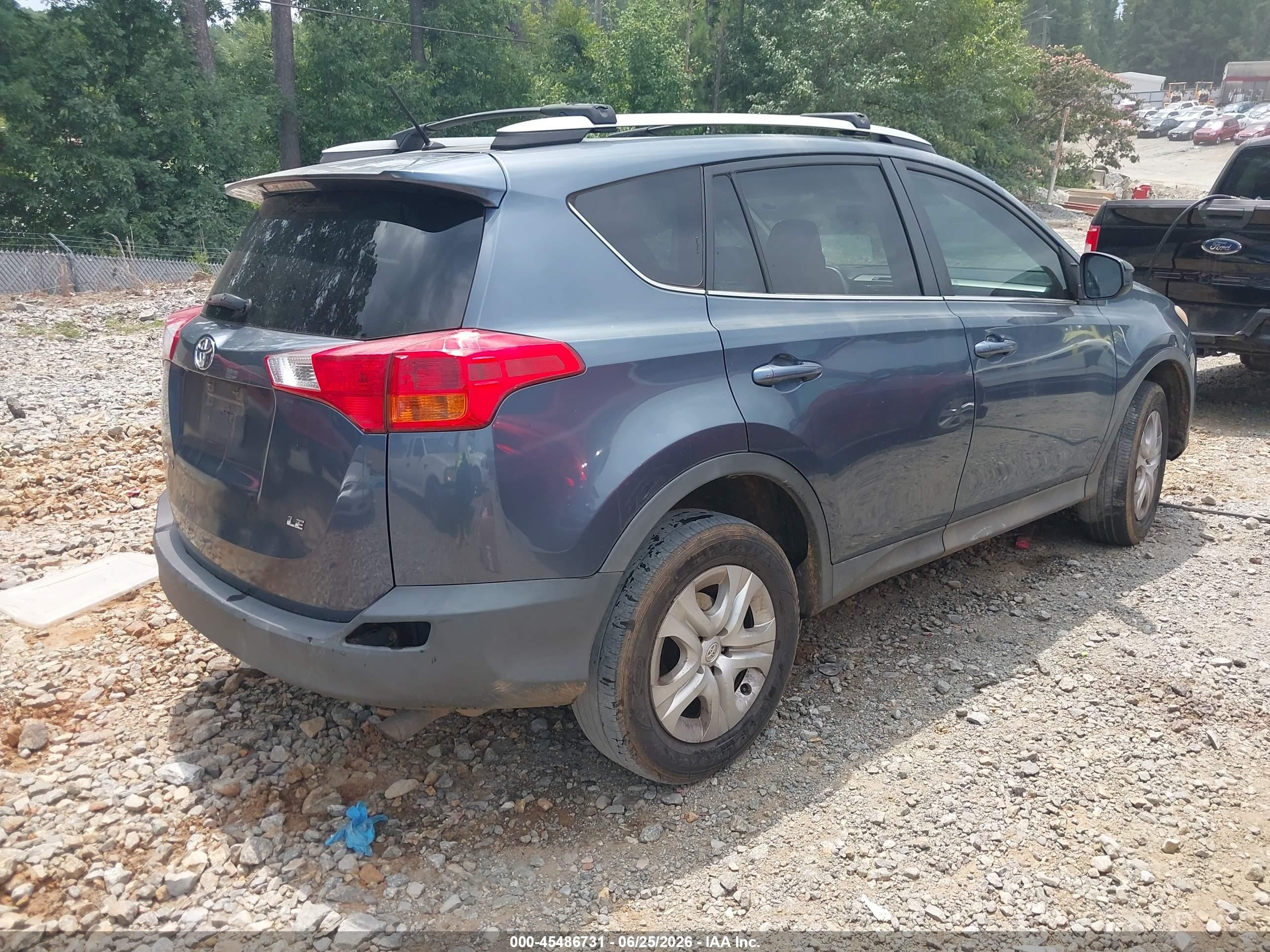2014 Toyota Rav4 Le Blue vin: 2T3ZFREV2EW126698