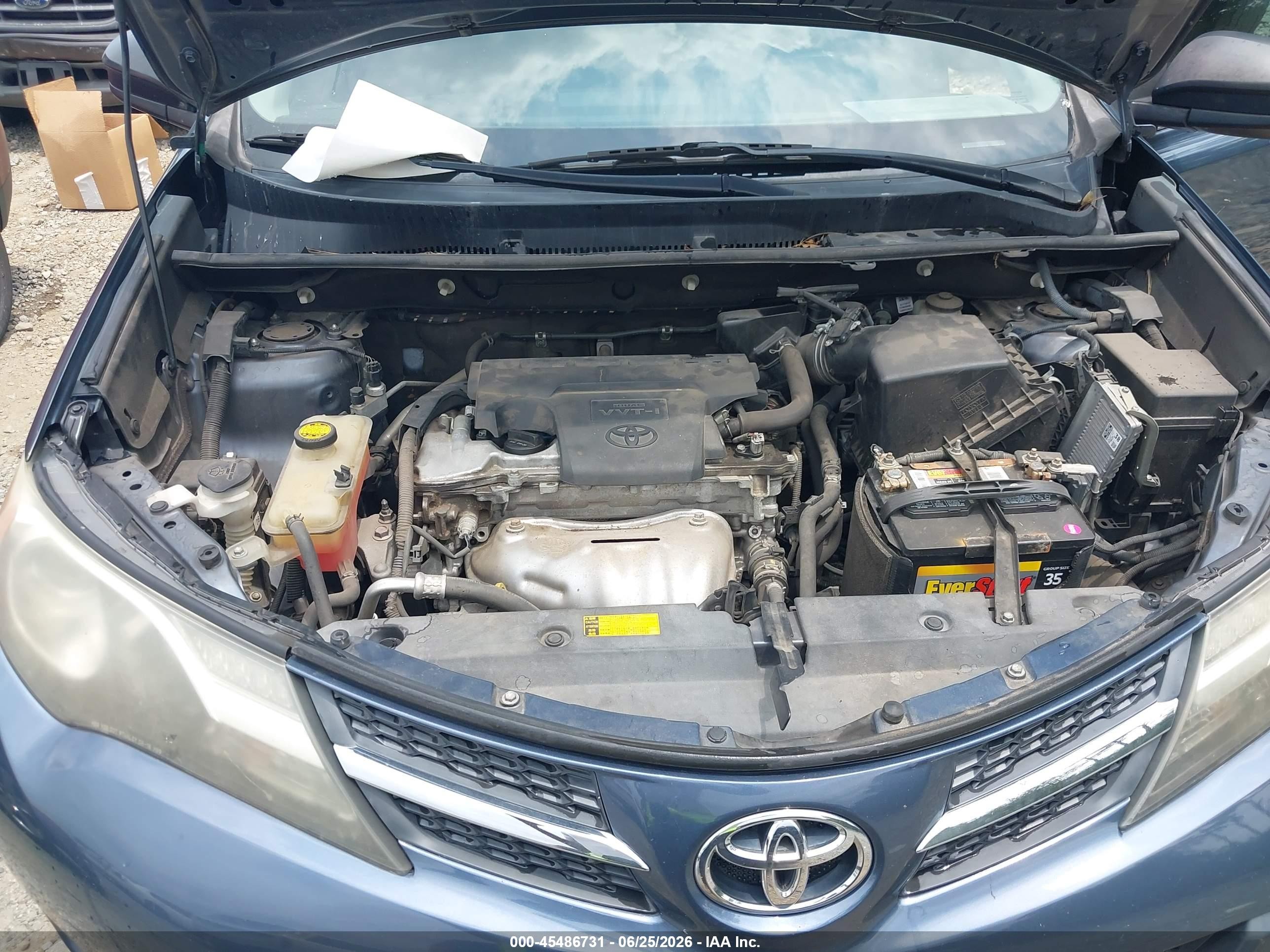 2014 Toyota Rav4 Le Blue vin: 2T3ZFREV2EW126698