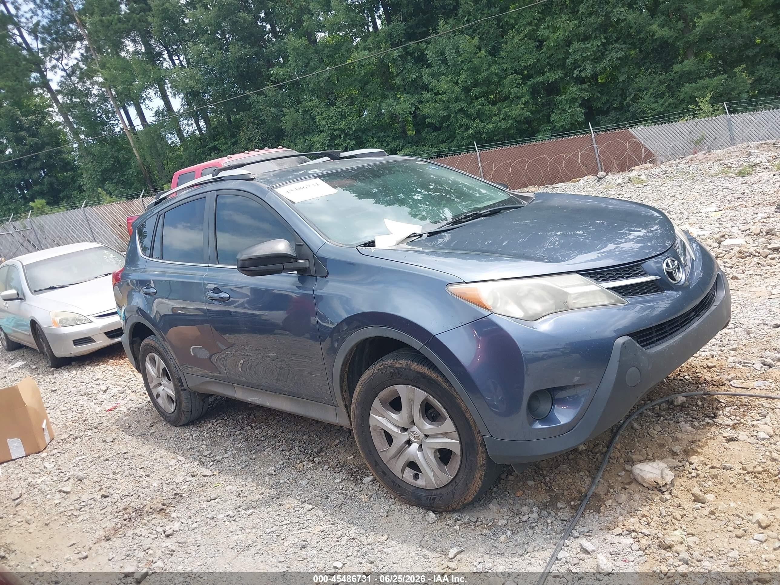 2014 Toyota Rav4 Le Blue vin: 2T3ZFREV2EW126698