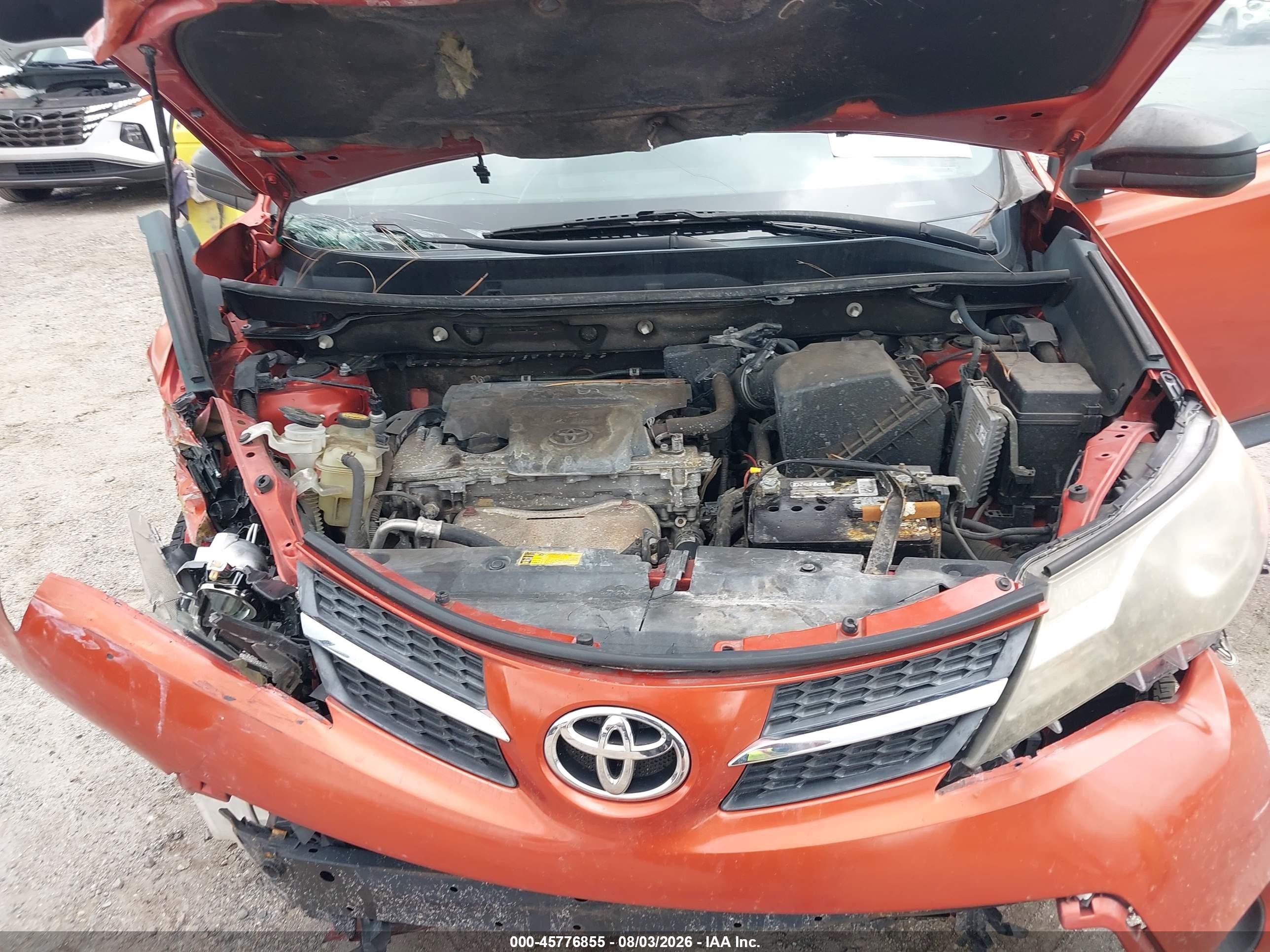 2015 Toyota Rav4 Le Orange vin: 2T3ZFREV2FW133135