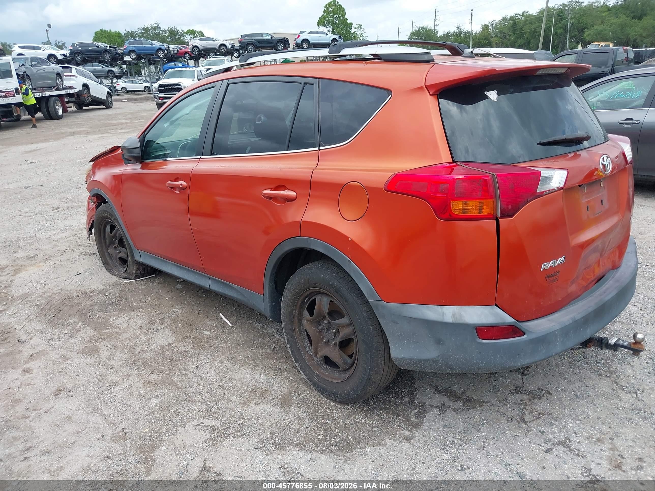 2015 Toyota Rav4 Le Orange vin: 2T3ZFREV2FW133135