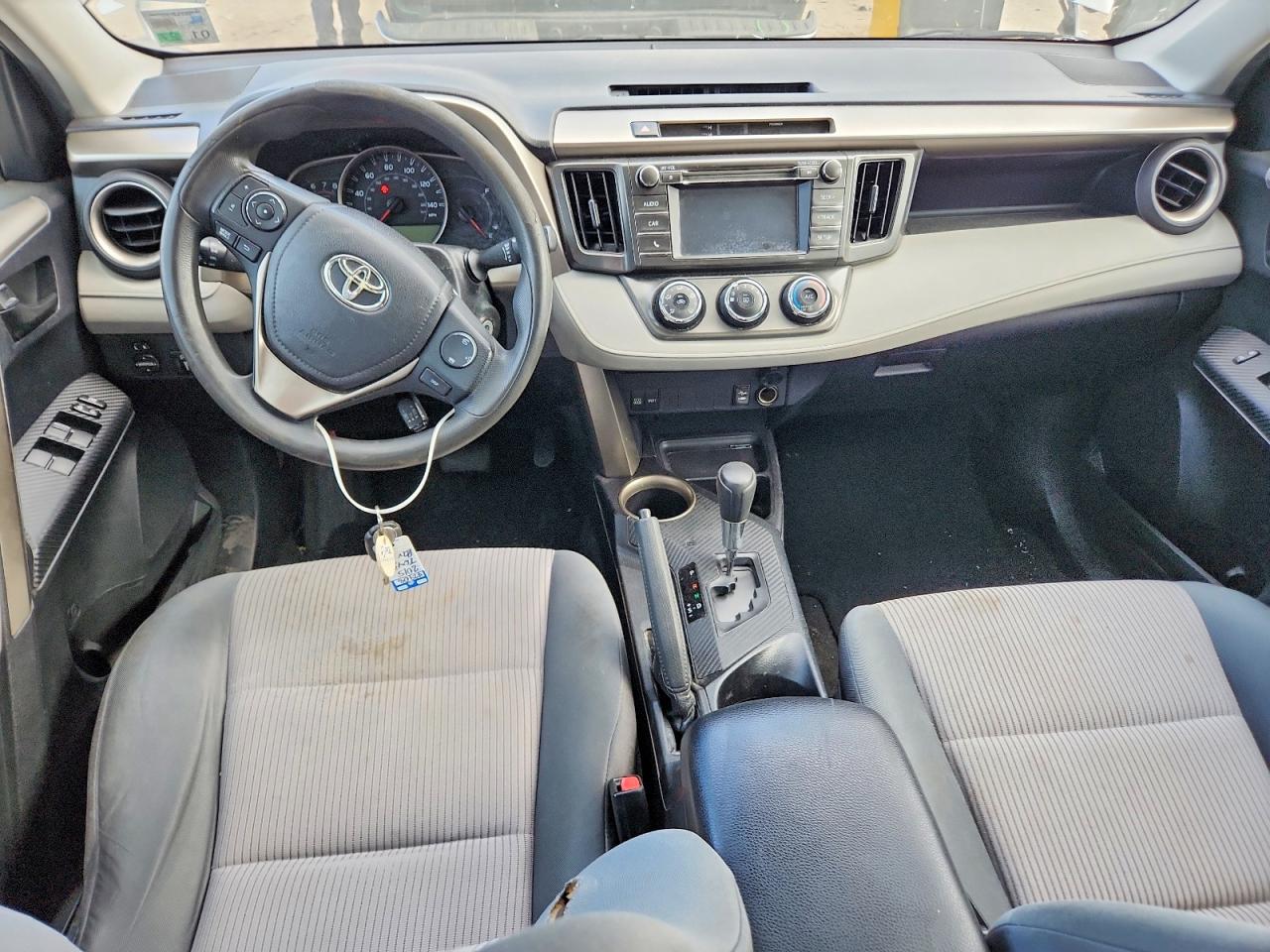 2015 Toyota Rav4 Le Silver vin: 2T3ZFREV2FW149013
