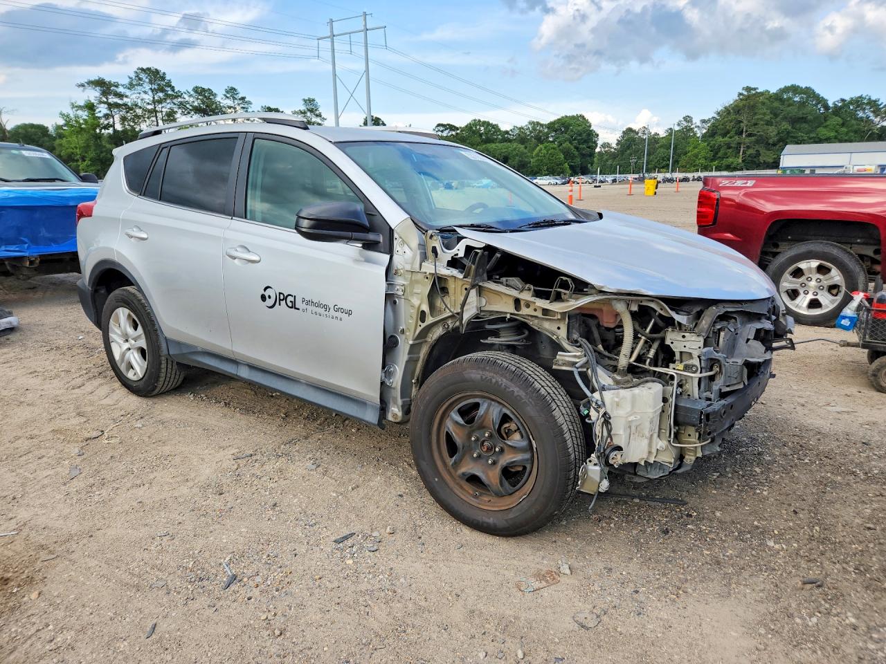 2015 Toyota Rav4 Le Silver vin: 2T3ZFREV2FW149013
