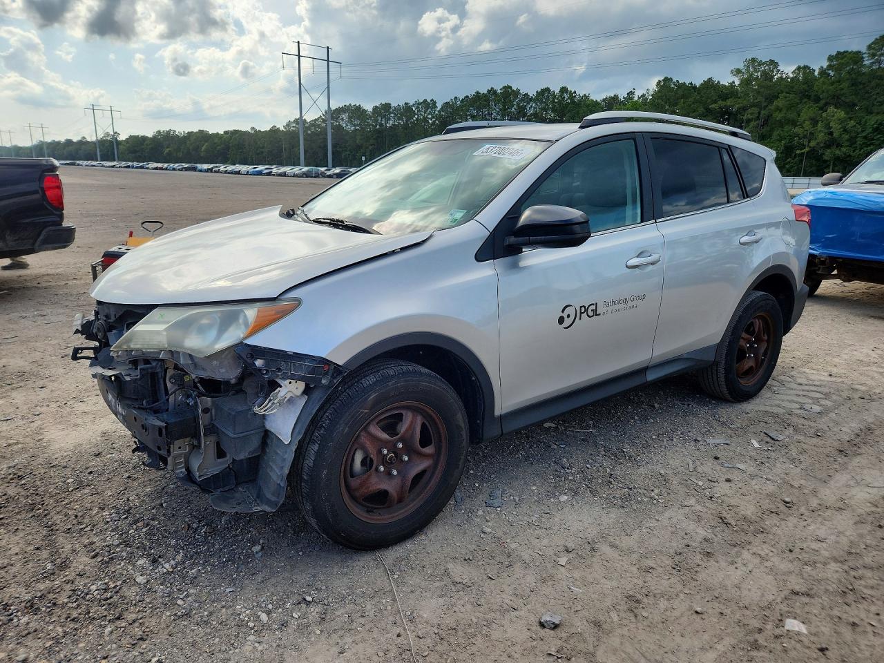 2015 Toyota Rav4 Le Silver vin: 2T3ZFREV2FW149013
