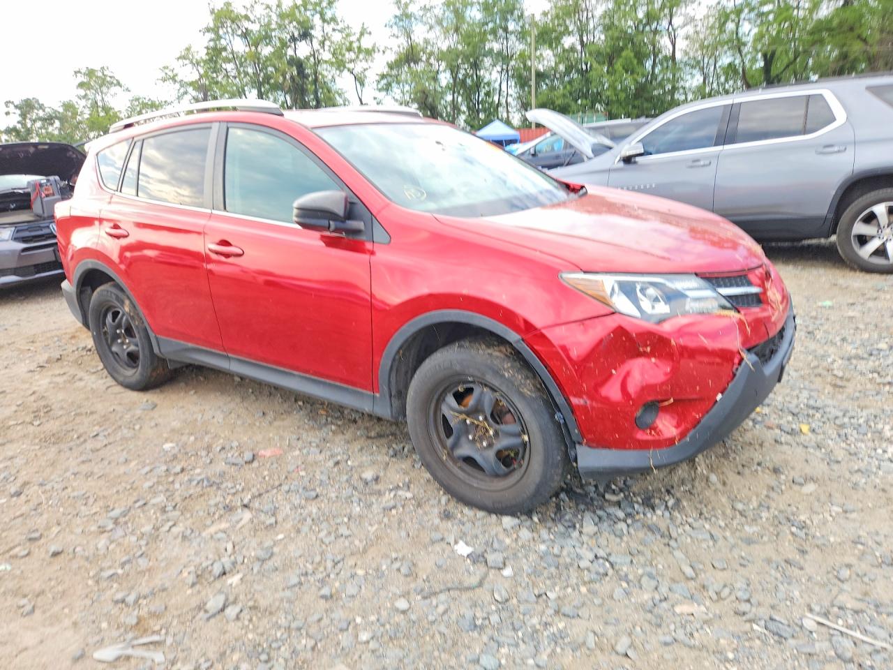 2015 Toyota Rav4 Le Red vin: 2T3ZFREV2FW171108