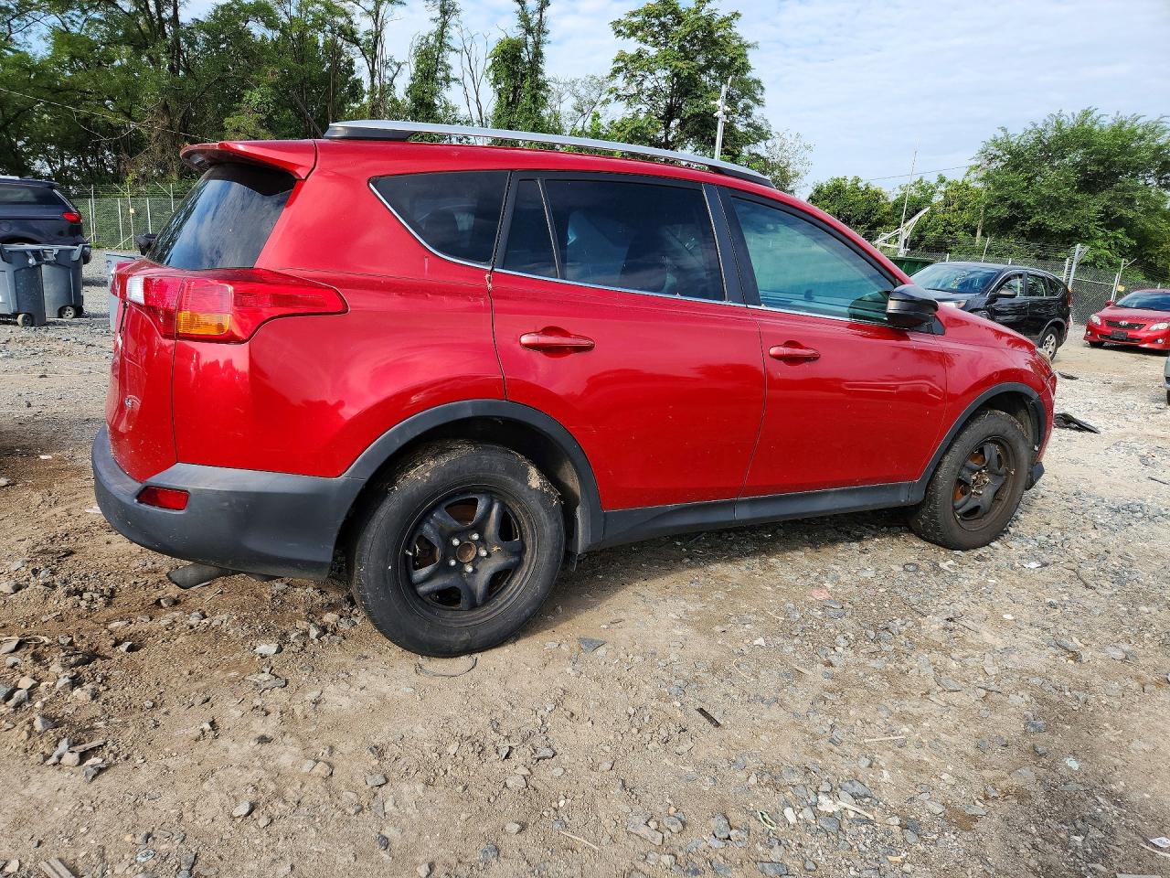 2015 Toyota Rav4 Le Red vin: 2T3ZFREV2FW171108