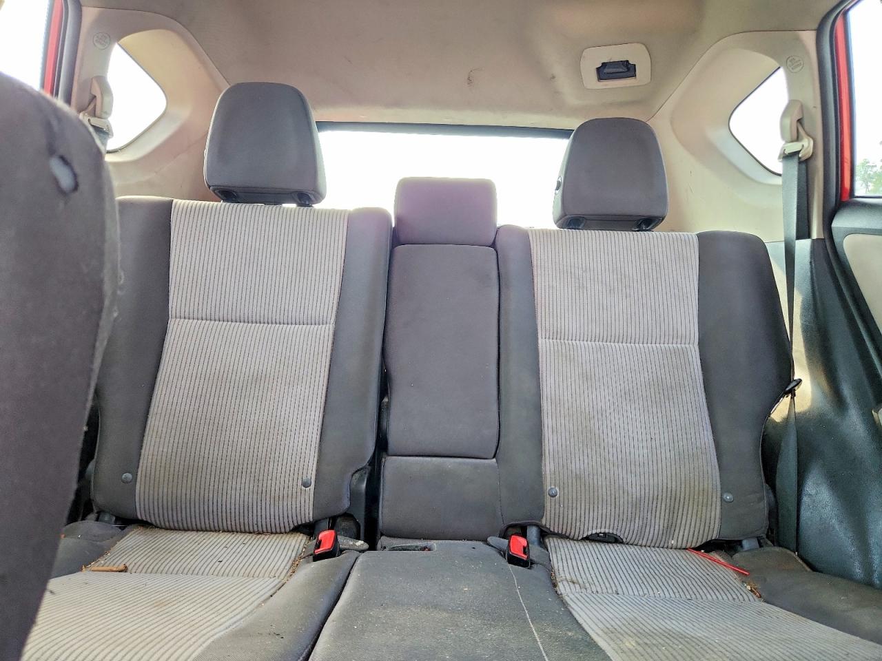 2015 Toyota Rav4 Le Red vin: 2T3ZFREV2FW171108
