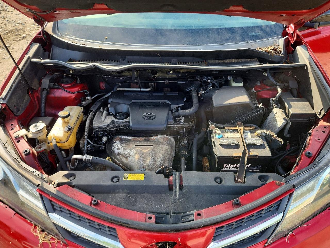2015 Toyota Rav4 Le Red vin: 2T3ZFREV2FW171108
