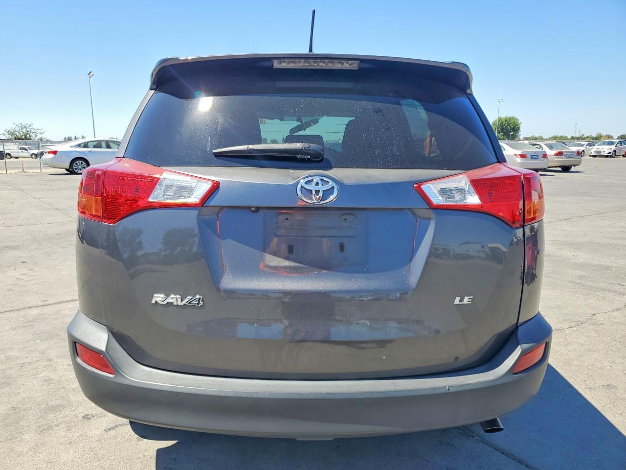 2015 Toyota Rav4 Le Серый vin: 2T3ZFREV2FW189463