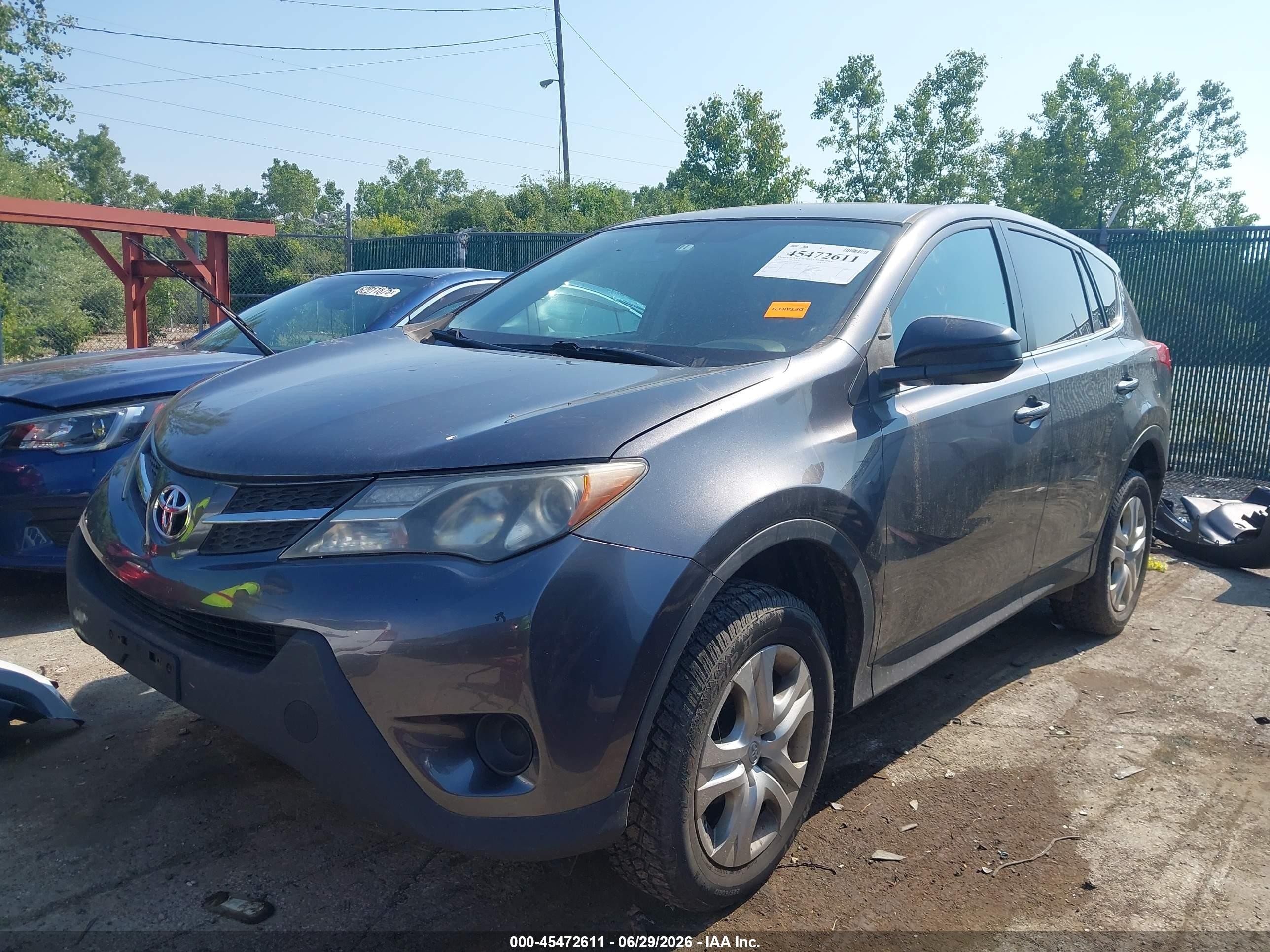 2015 Toyota Rav4 Le Gray vin: 2T3ZFREV2FW208206