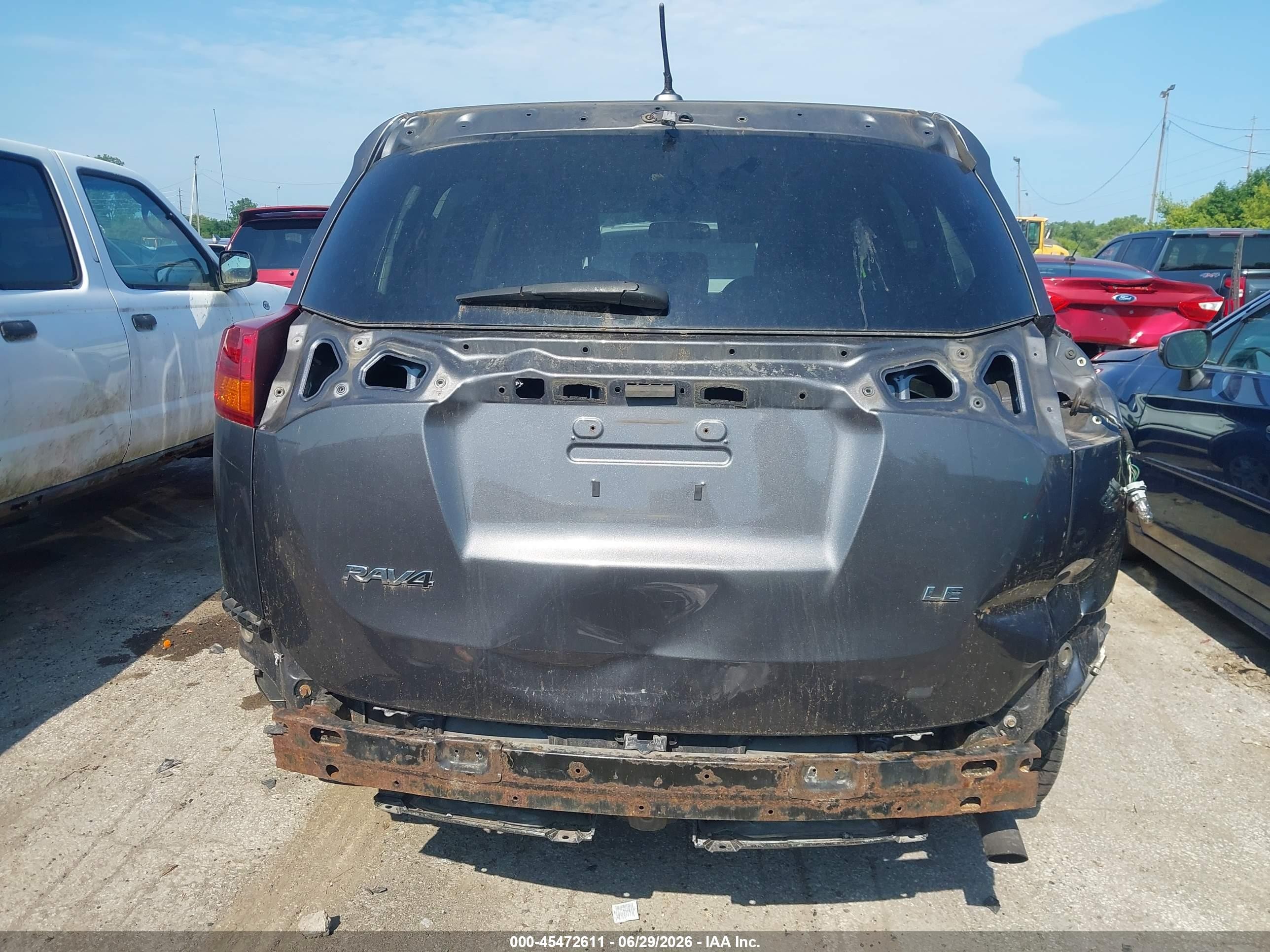 2015 Toyota Rav4 Le Gray vin: 2T3ZFREV2FW208206
