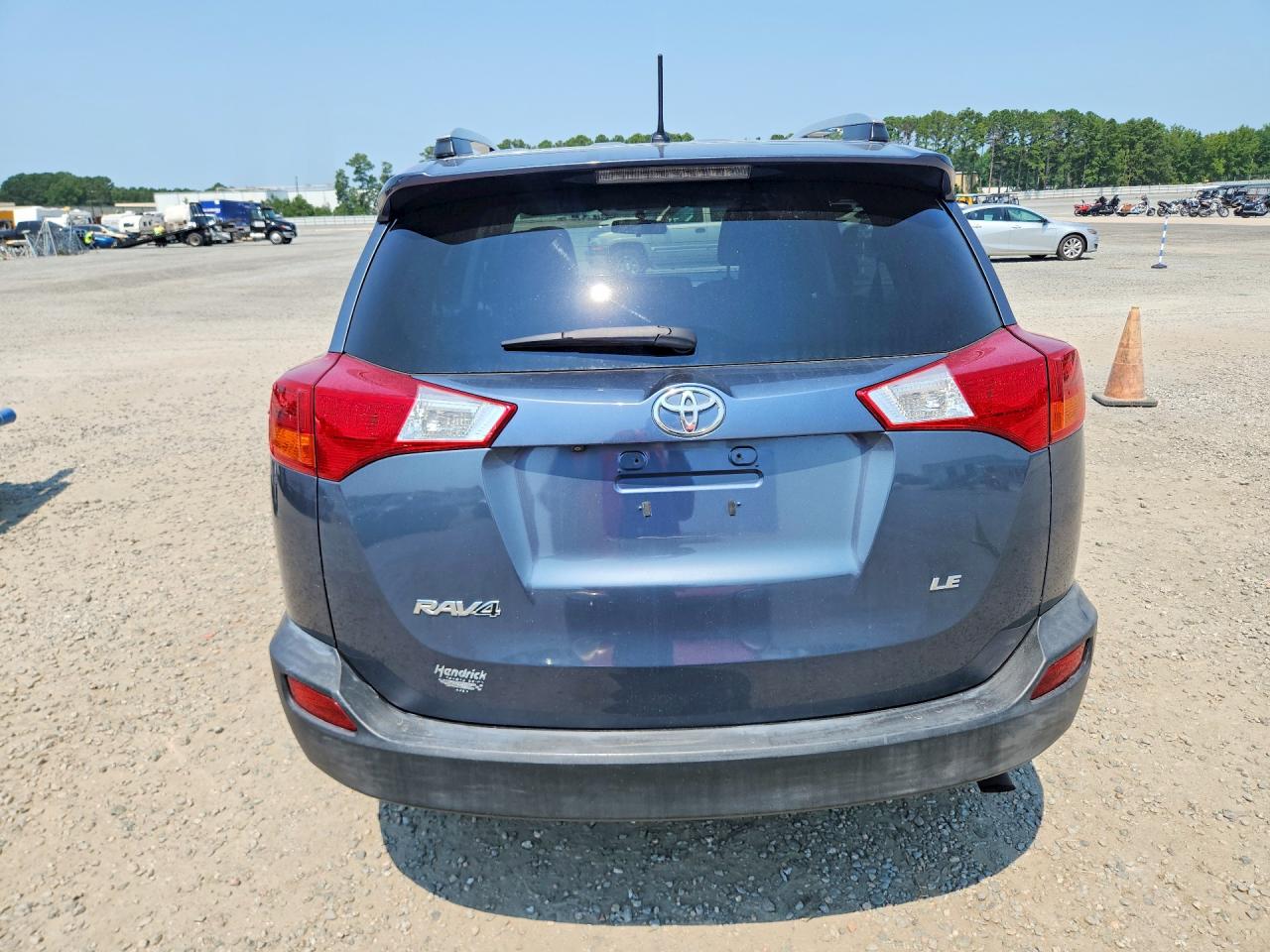 2013 Toyota Rav4 Le Blue vin: 2T3ZFREV3DW035129