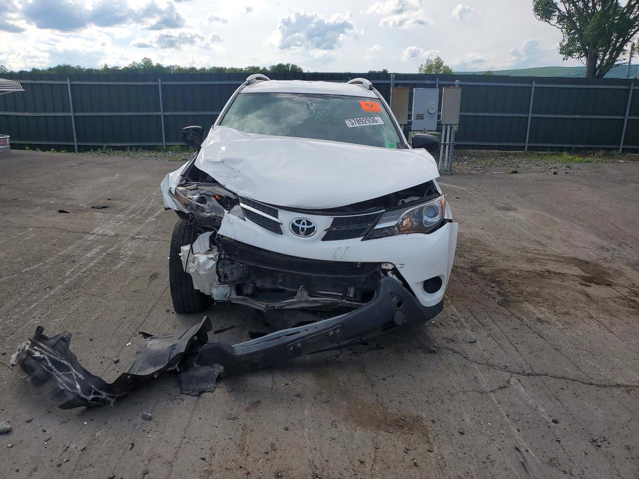 2013 Toyota Rav4 Le White vin: 2T3ZFREV3DW067160