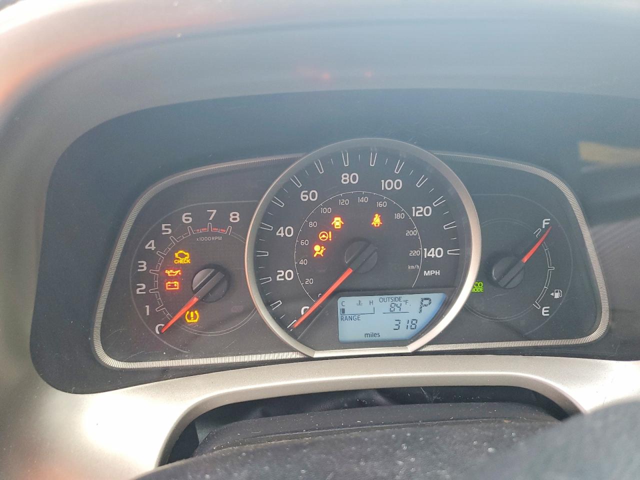 2013 Toyota Rav4 Le White vin: 2T3ZFREV3DW067160