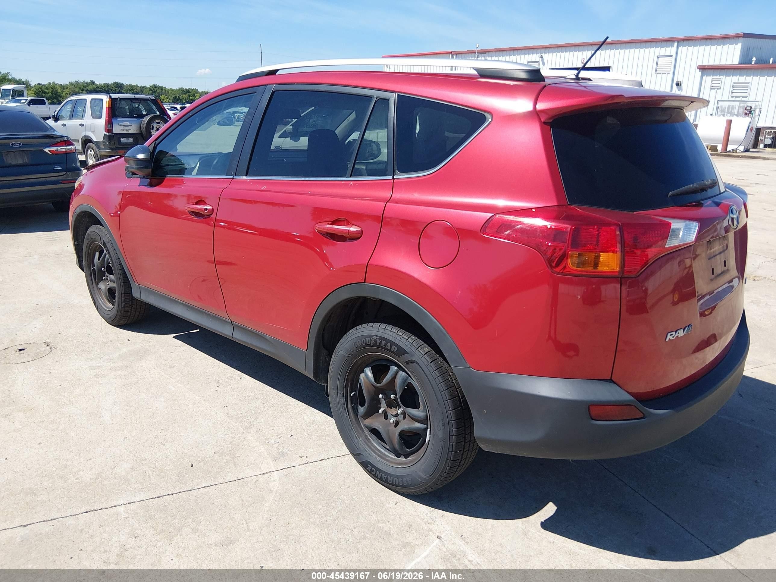 2014 Toyota Rav4 Le Red vin: 2T3ZFREV3EW090942