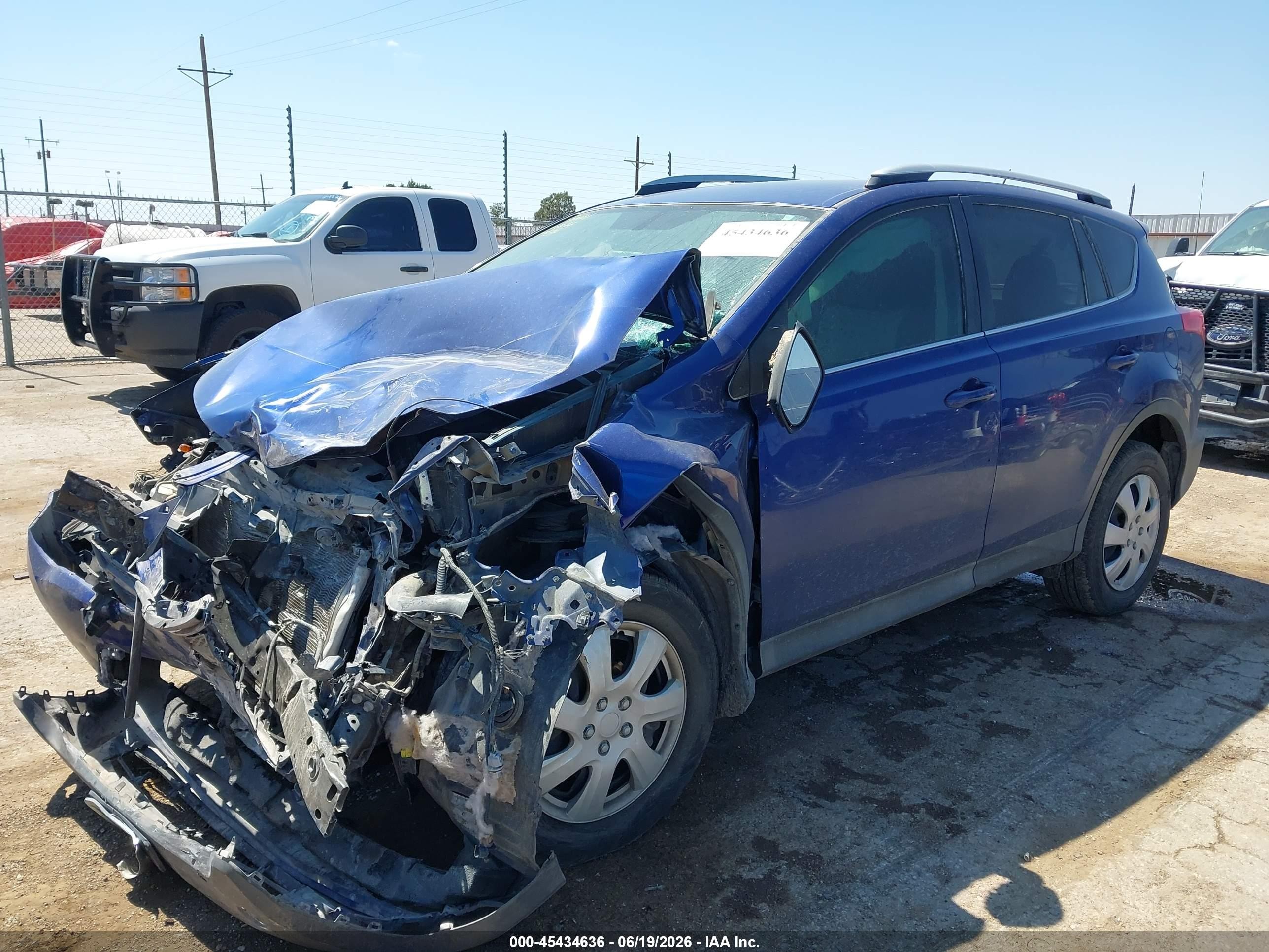 2014 Toyota Rav4 Le Blue vin: 2T3ZFREV3EW112096