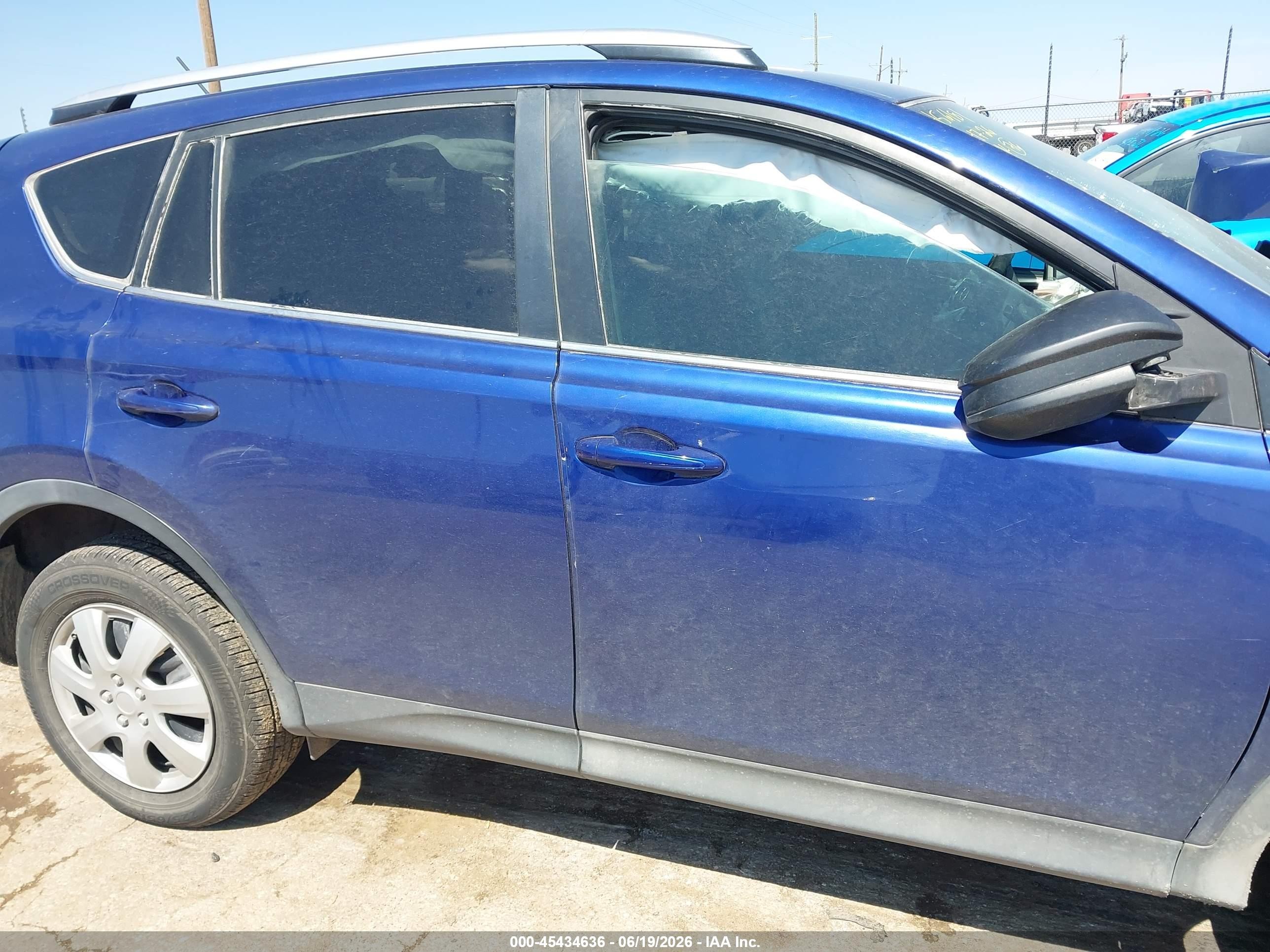 2014 Toyota Rav4 Le Blue vin: 2T3ZFREV3EW112096
