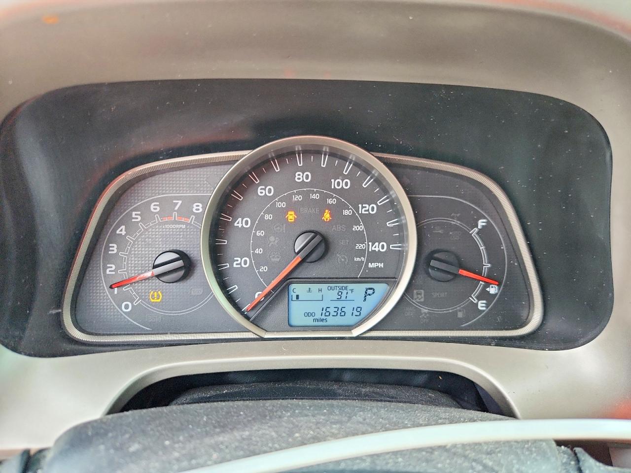 2015 Toyota Rav4 Le White vin: 2T3ZFREV3FW137369