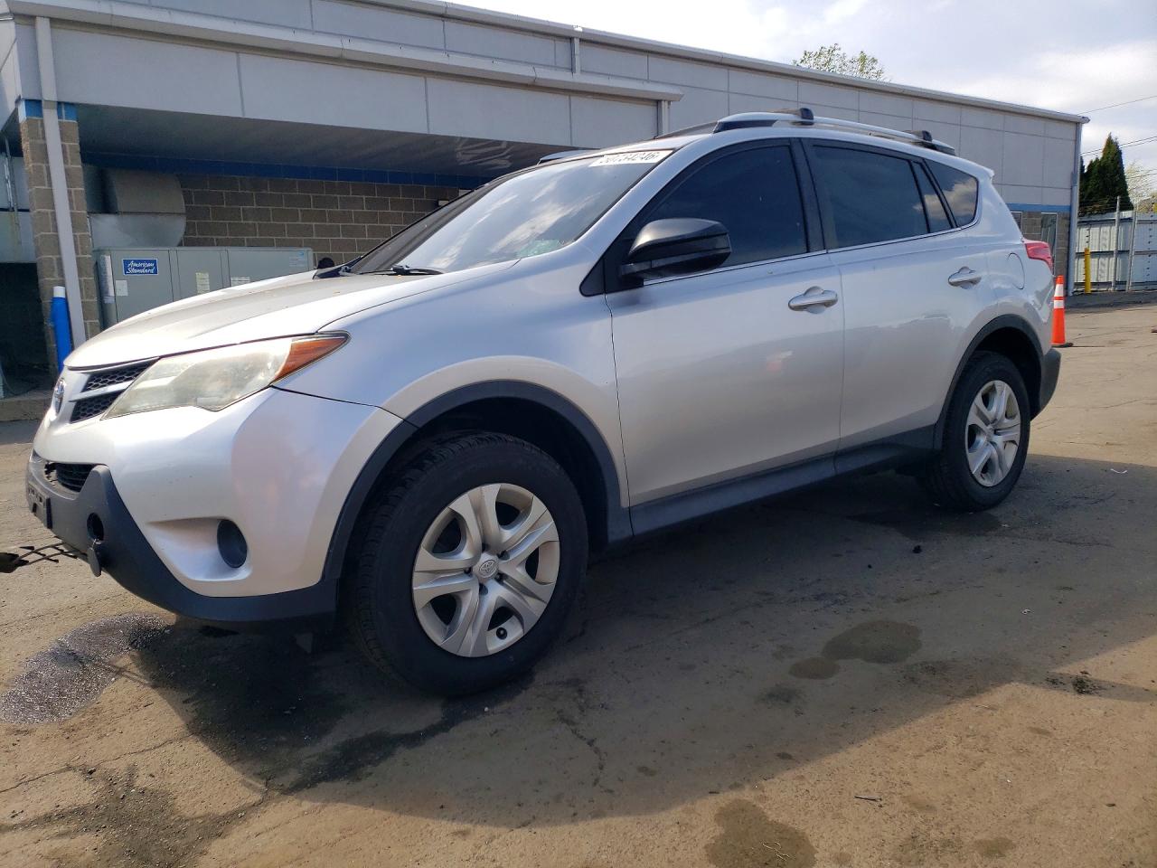 2015 Toyota Rav4 Le Silver vin: 2T3ZFREV3FW188385