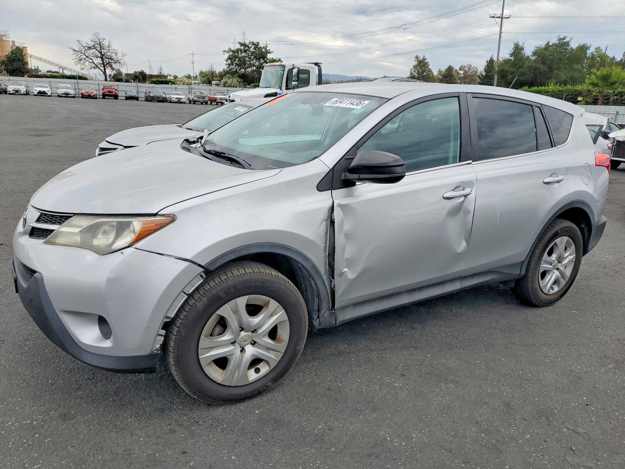 2015 Toyota Rav4 Le Silver vin: 2T3ZFREV3FW205735