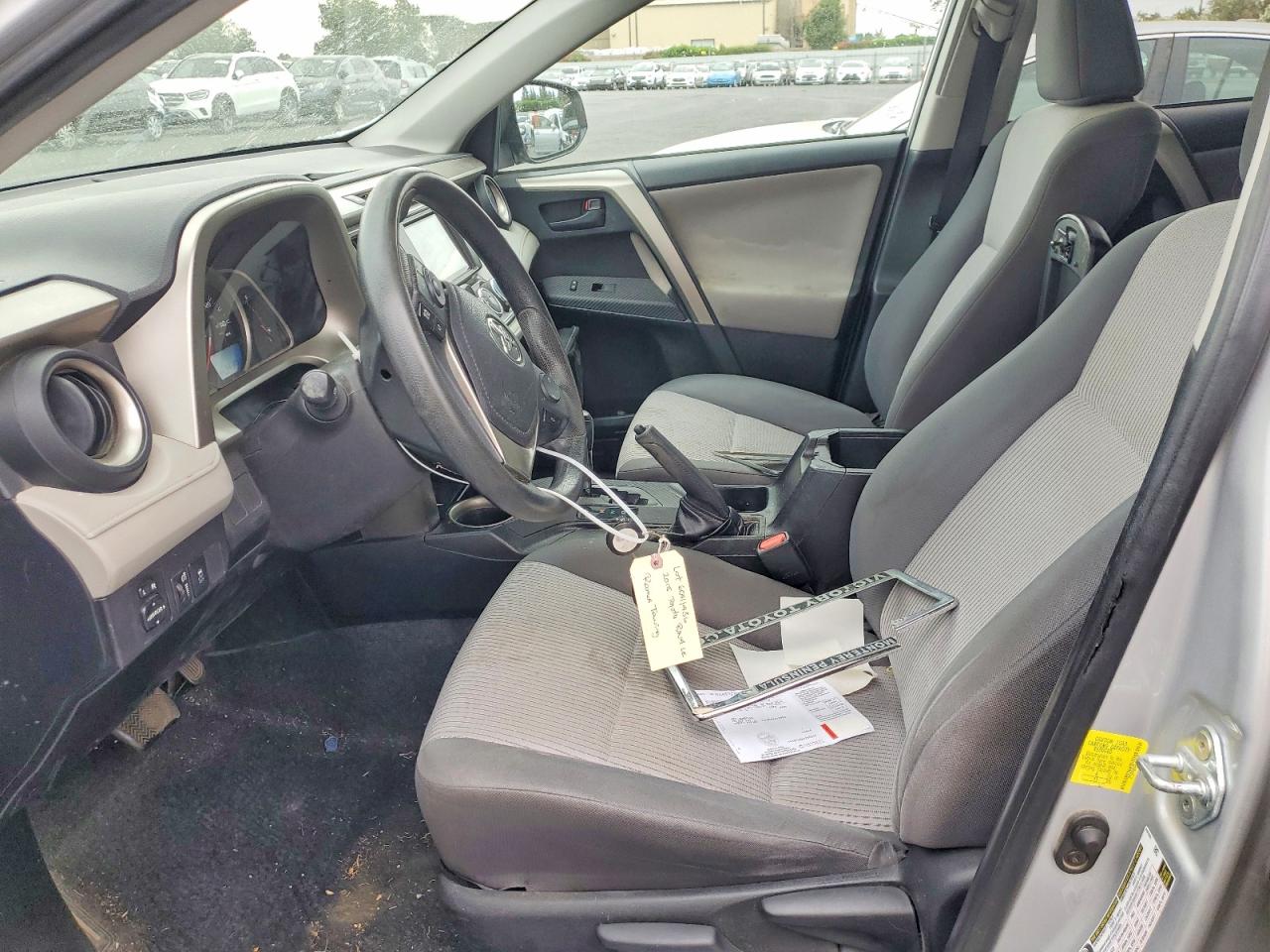 2015 Toyota Rav4 Le Silver vin: 2T3ZFREV3FW205735