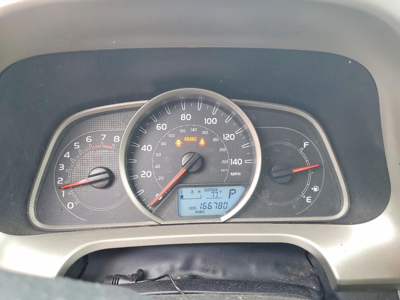 2015 Toyota Rav4 Le Silver vin: 2T3ZFREV3FW205735
