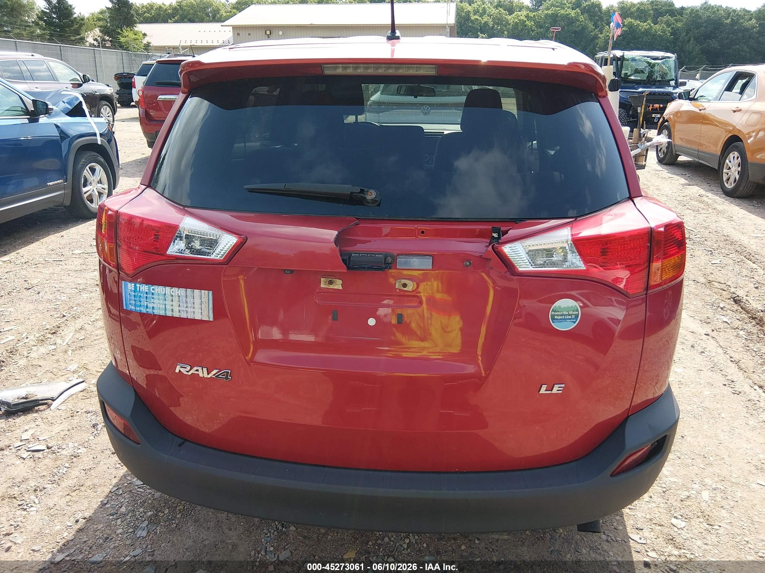 2015 Toyota Rav4 Le Red vin: 2T3ZFREV3FW205962