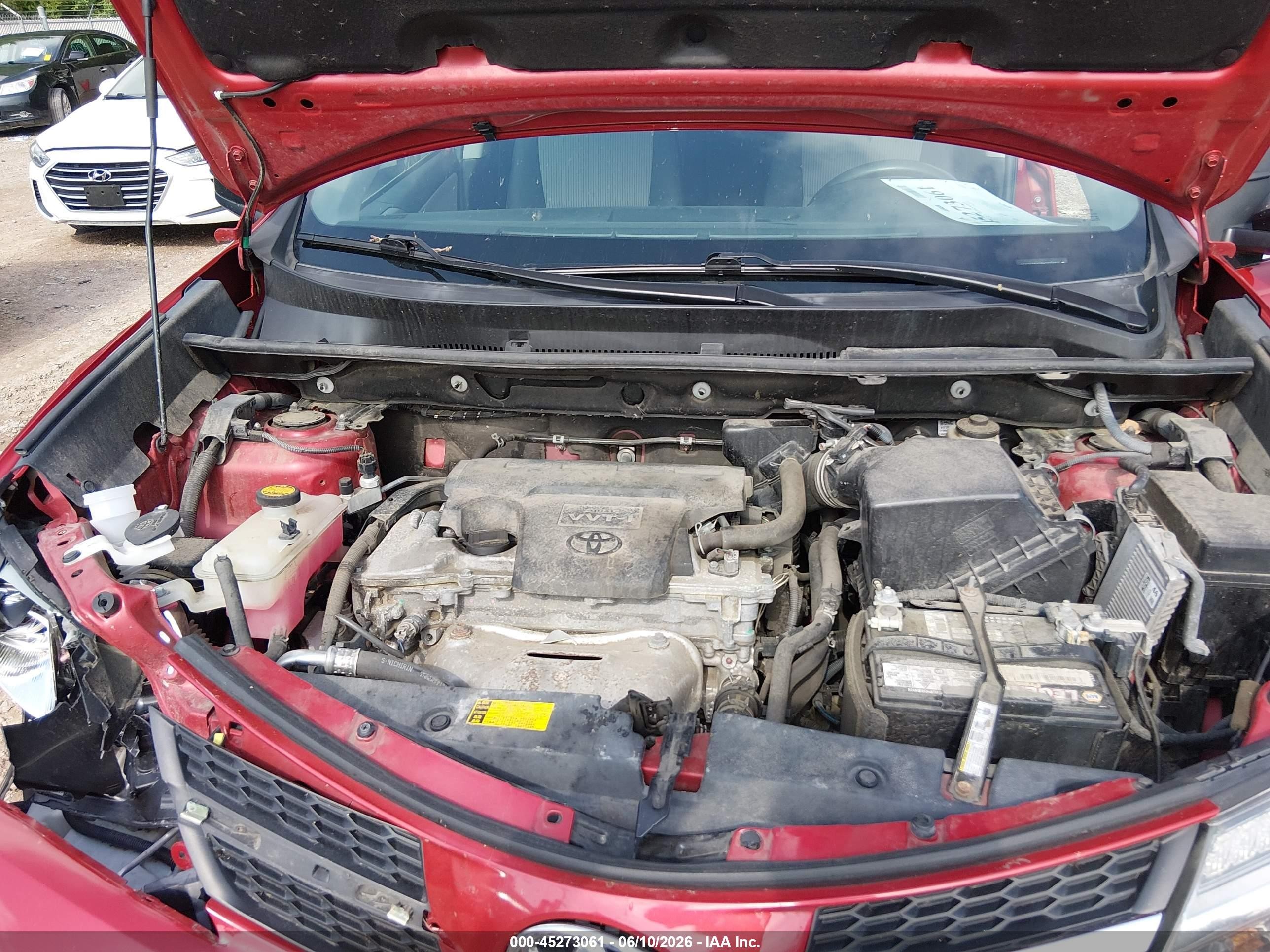 2015 Toyota Rav4 Le Red vin: 2T3ZFREV3FW205962