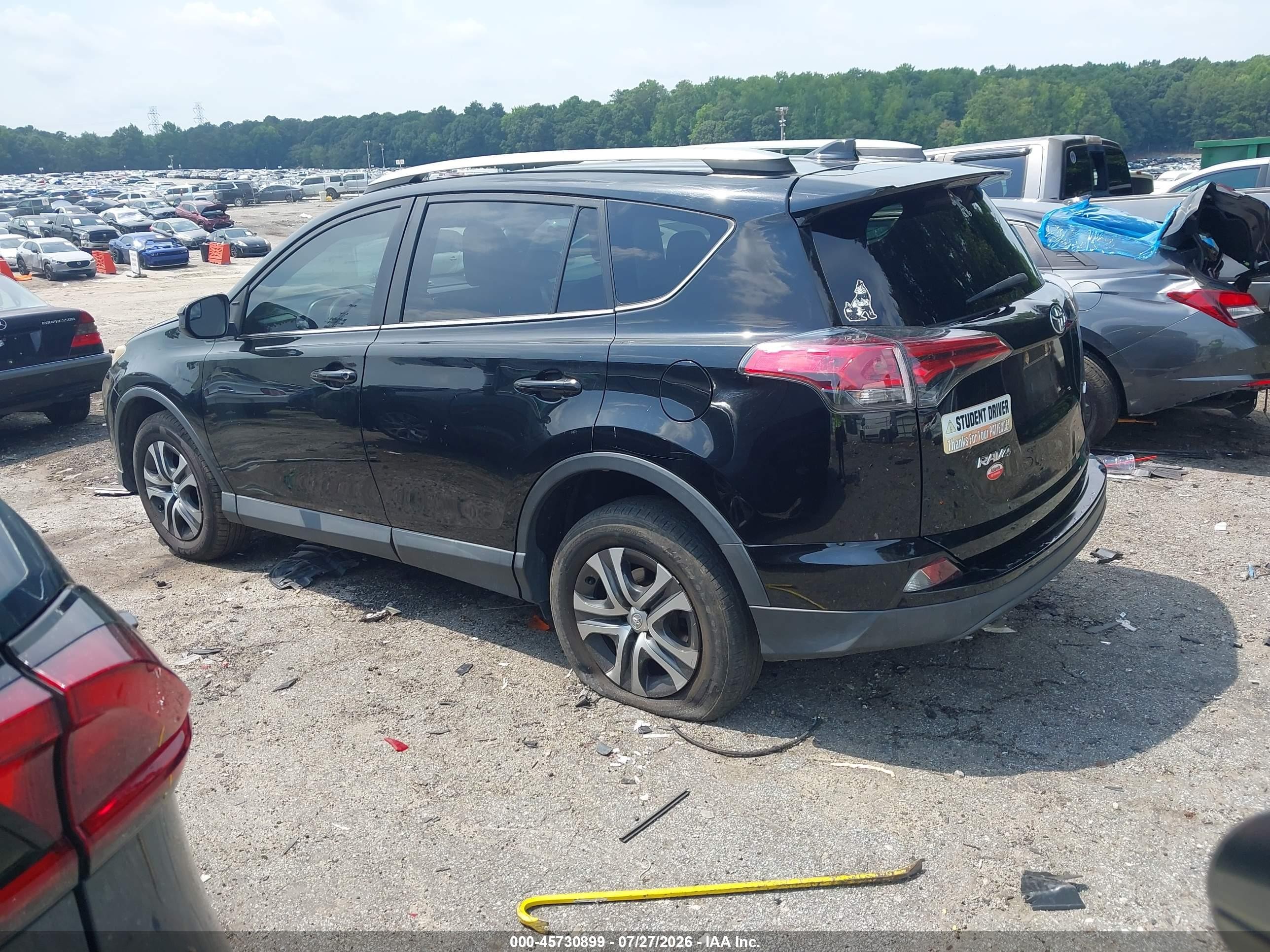 2018 Toyota Rav4 Le Черный vin: 2T3ZFREV3JW512850