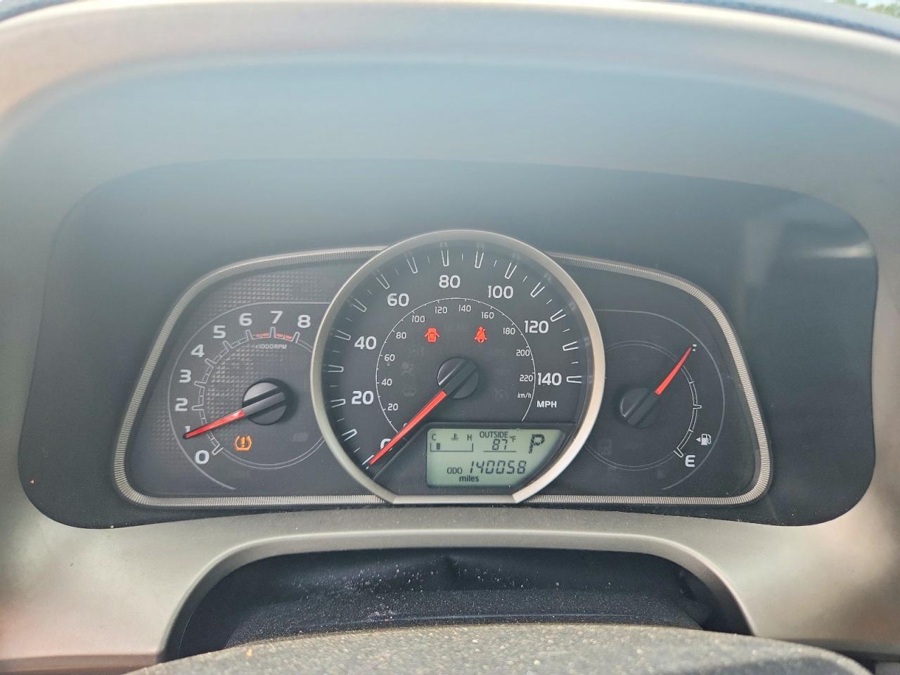 2013 Toyota Rav4 Le Silver vin: 2T3ZFREV4DW005735