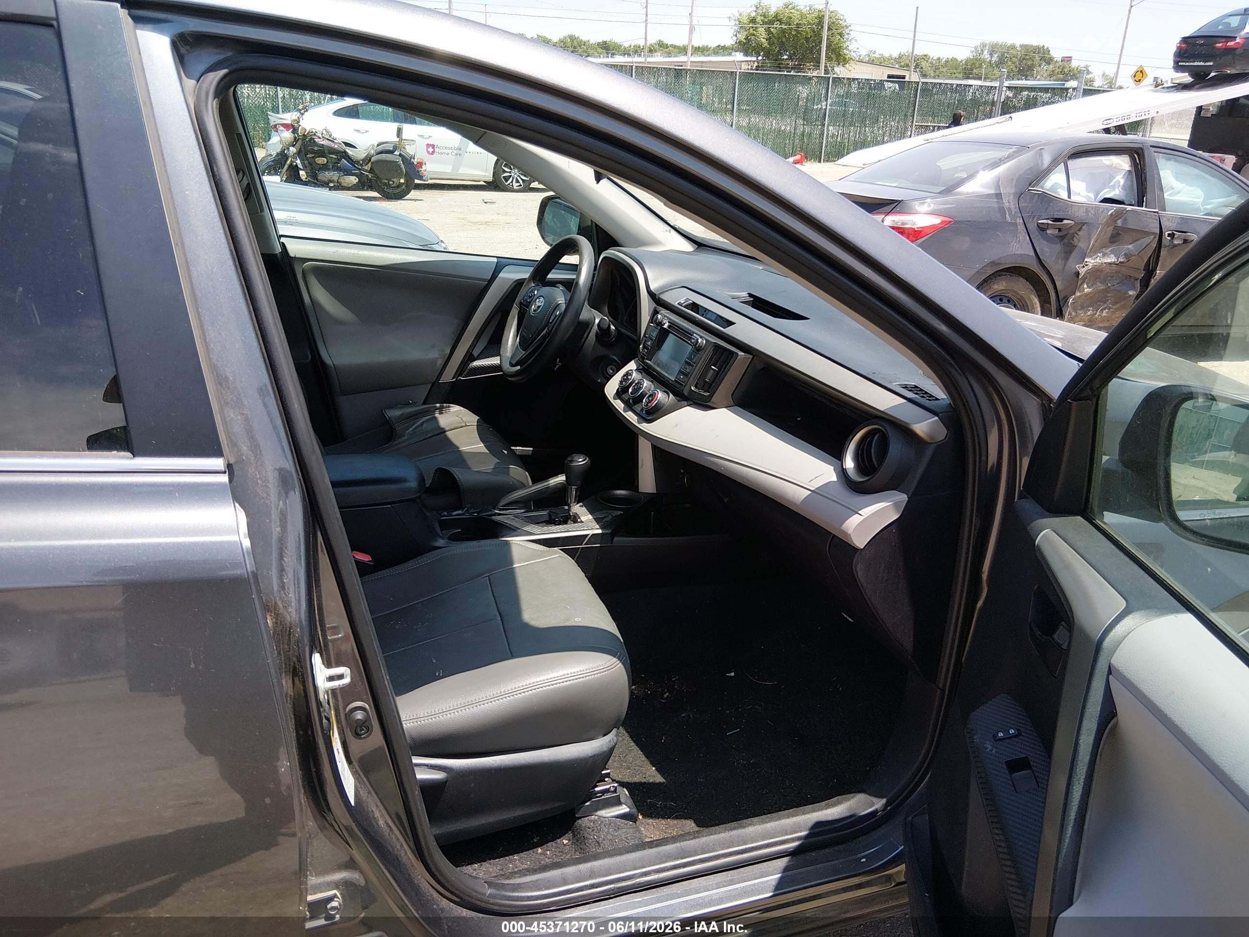 2013 Toyota Rav4 Le Серый vin: 2T3ZFREV4DW037410