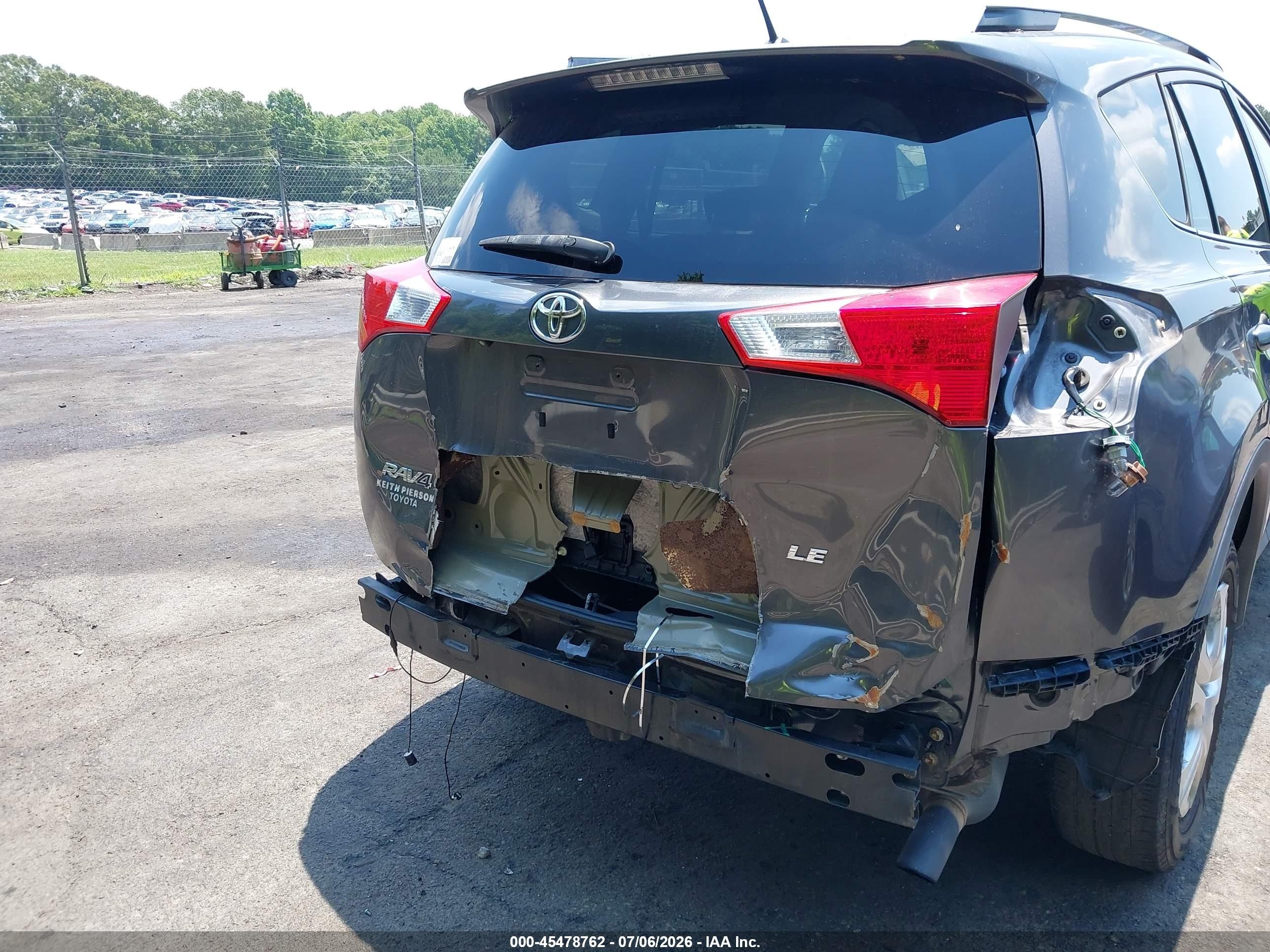 2014 Toyota Rav4 Le Gray vin: 2T3ZFREV4EW081263