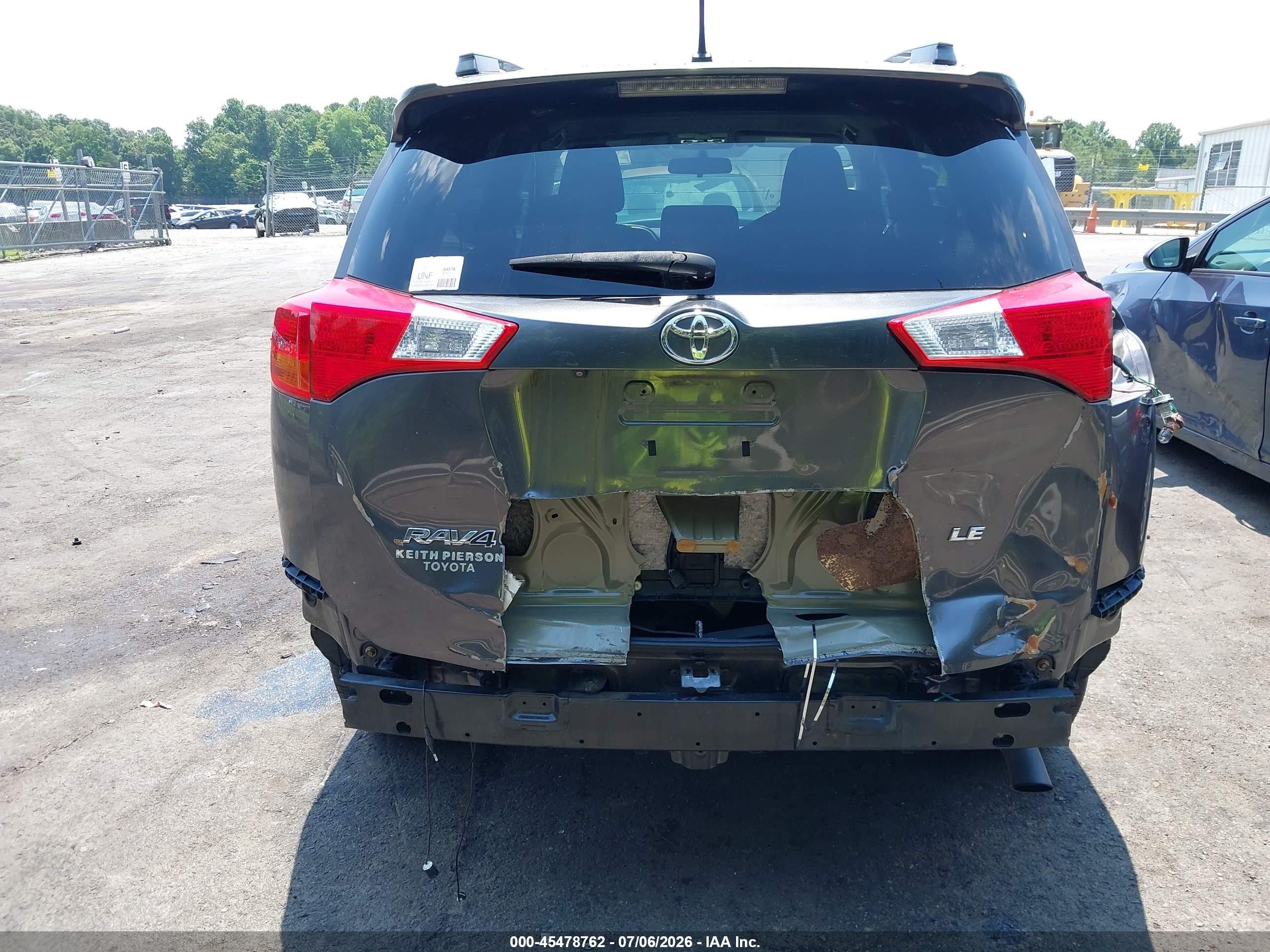 2014 Toyota Rav4 Le Gray vin: 2T3ZFREV4EW081263