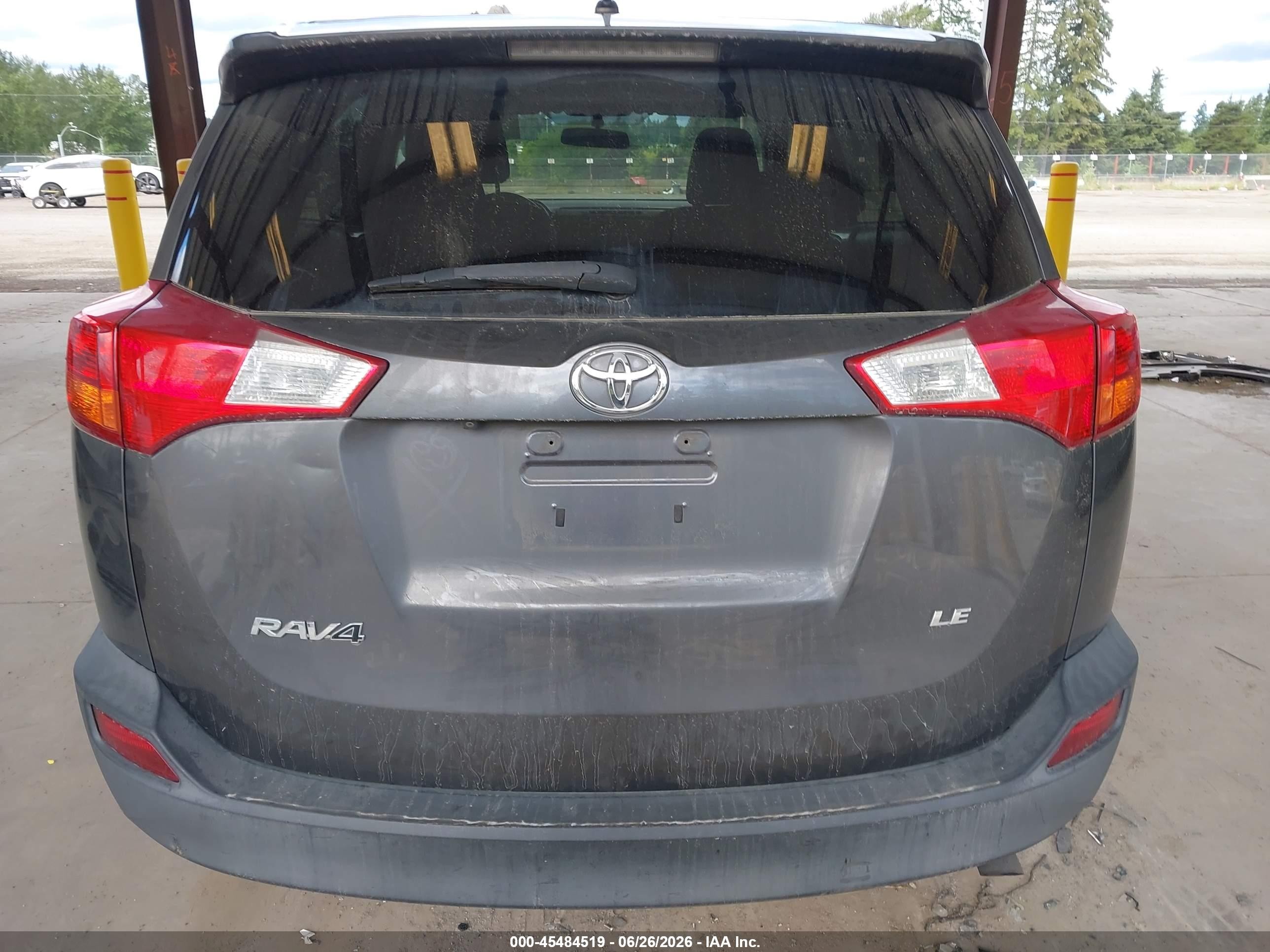 2015 Toyota Rav4 Le Gray vin: 2T3ZFREV4FW136036